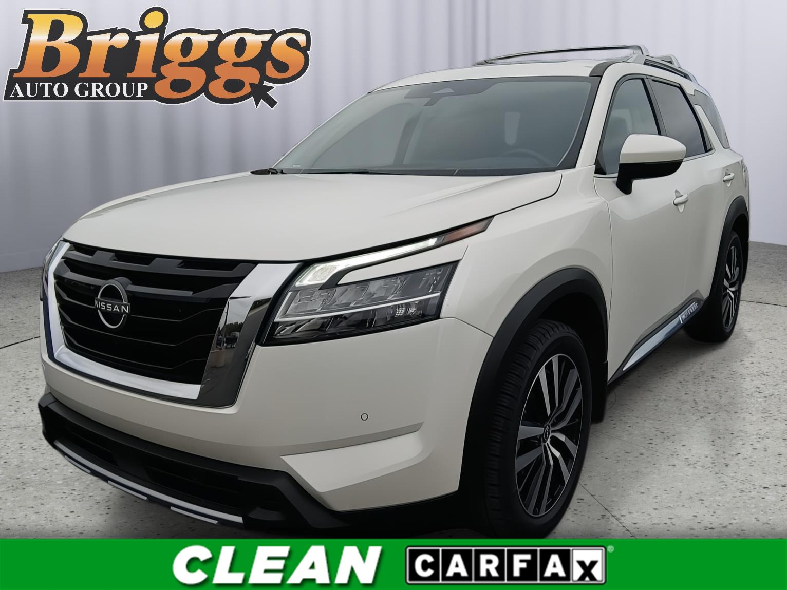 Pearl White Tricoat 2024 Nissan Pathfinder SUV / Crossover All-Wheel Drive Automatic