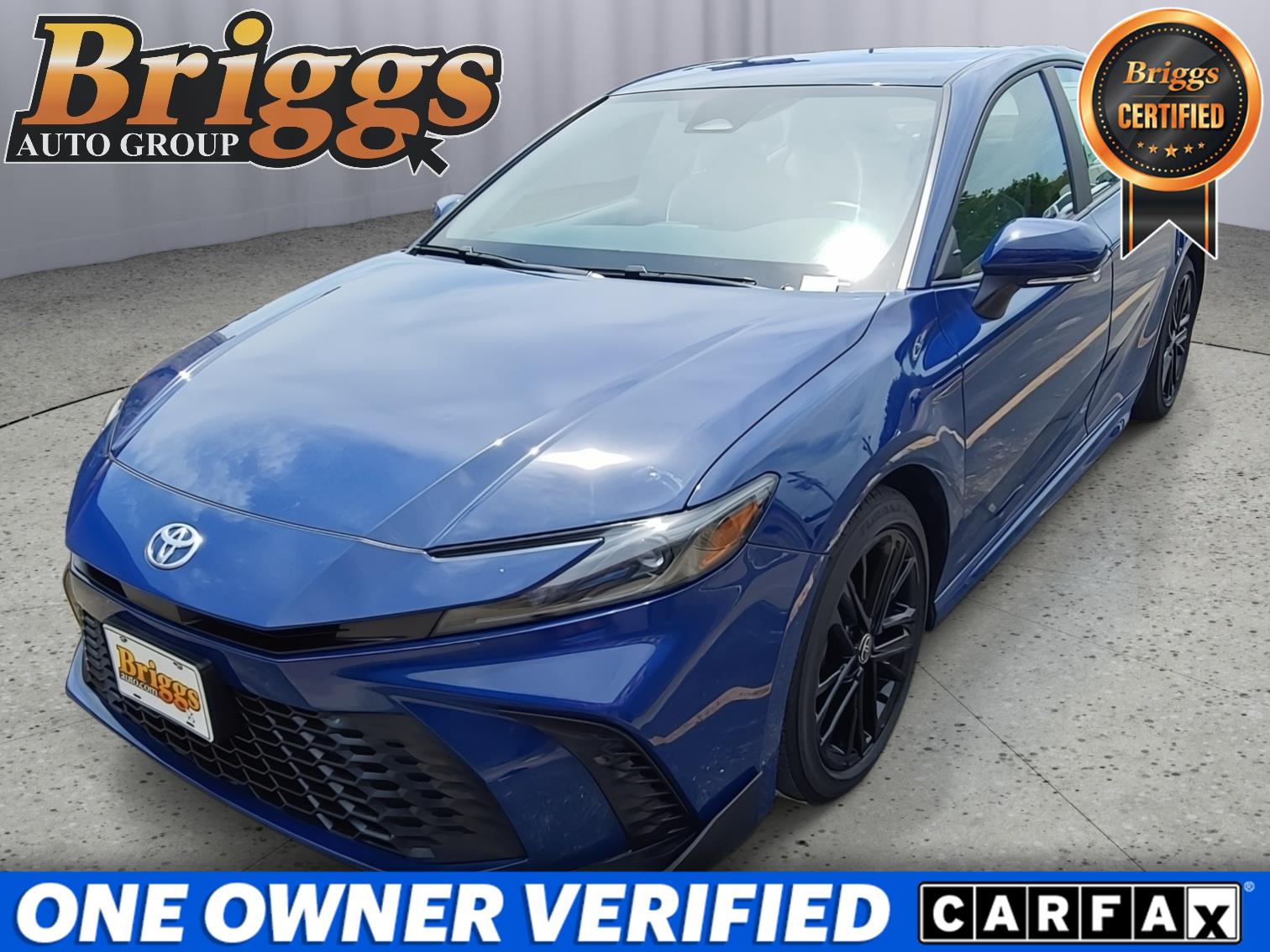  2025 Toyota Camry SE FWD   