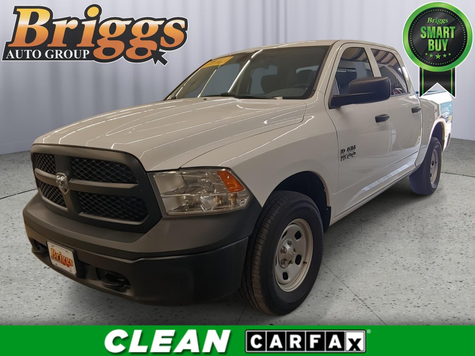 Bright White Clearcoat 2016 RAM 1500 Pickup Truck Four-Wheel Drive 8-Speed Automatic