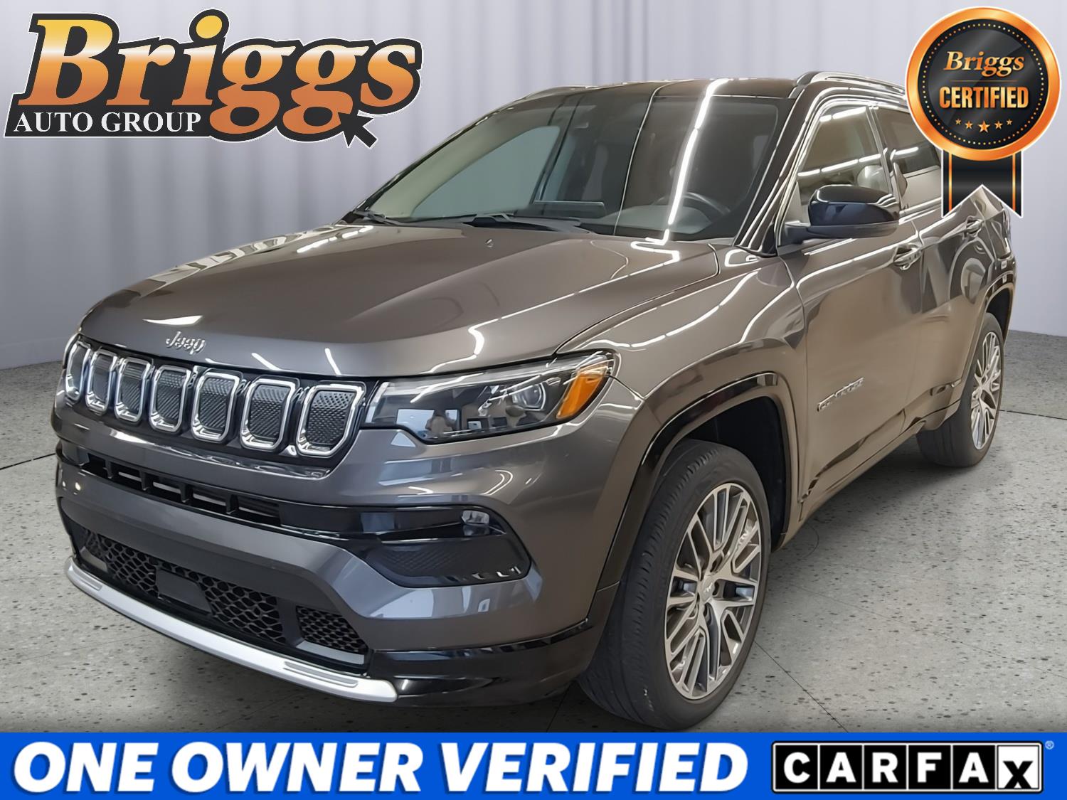 Gray (Granite Crystal Metallic Clearcoat) 2022 Jeep Compass SUV / Crossover Four-Wheel Drive 9-Speed Automatic
