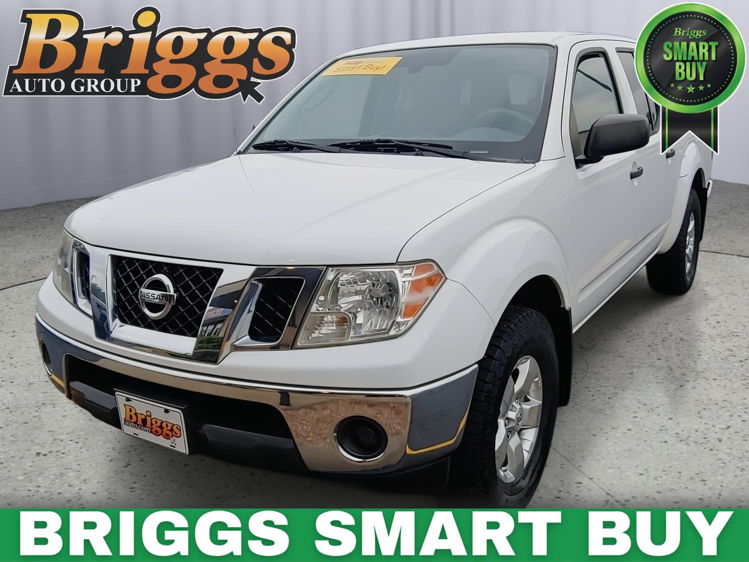 Avalanche White 2010 Nissan Frontier Pickup Truck Four-Wheel Drive Automatic