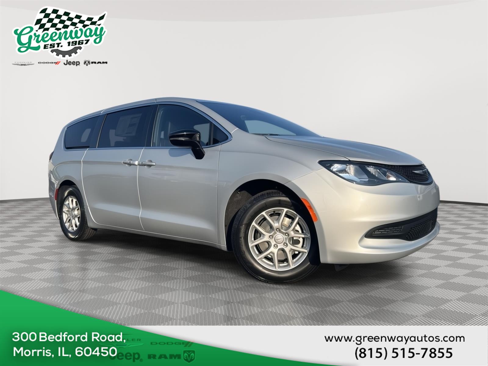Silver Mist Clearcoat 2026 Chrysler Voyager Minivan Front-Wheel Drive 9-Speed Automatic