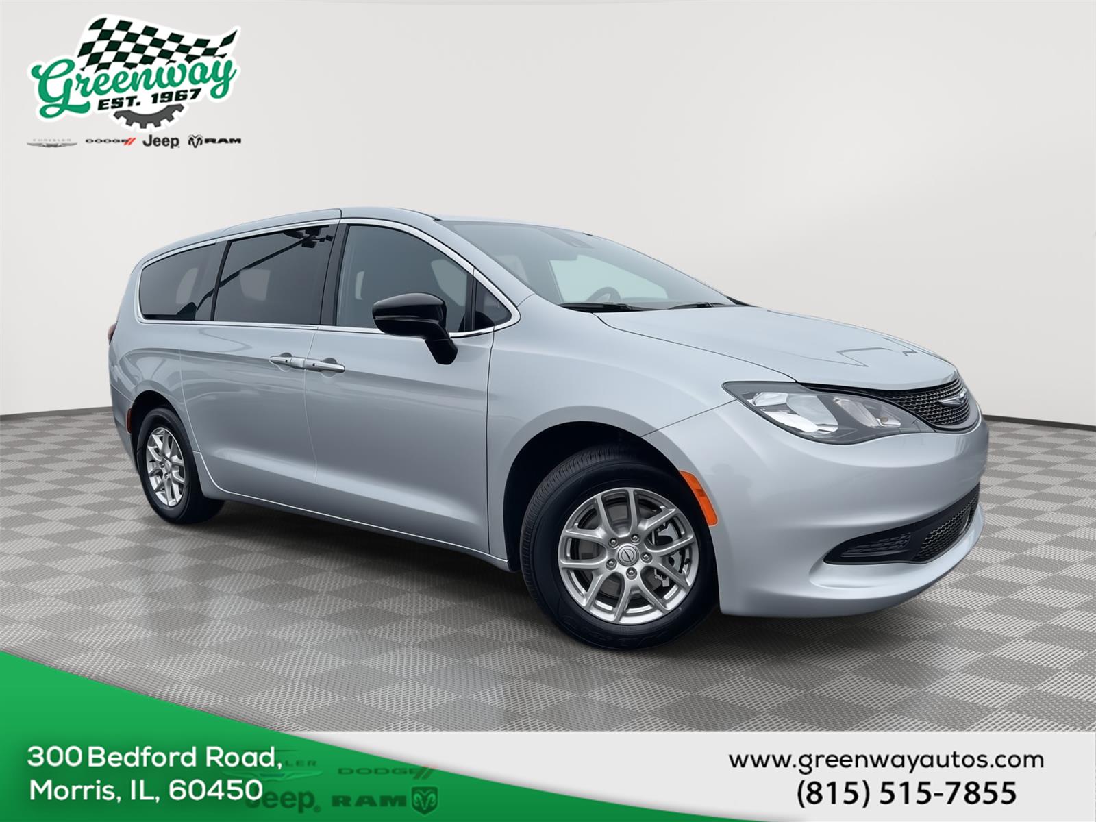 Silver Mist Clearcoat 2026 Chrysler Voyager Minivan Front-Wheel Drive 9-Speed Automatic