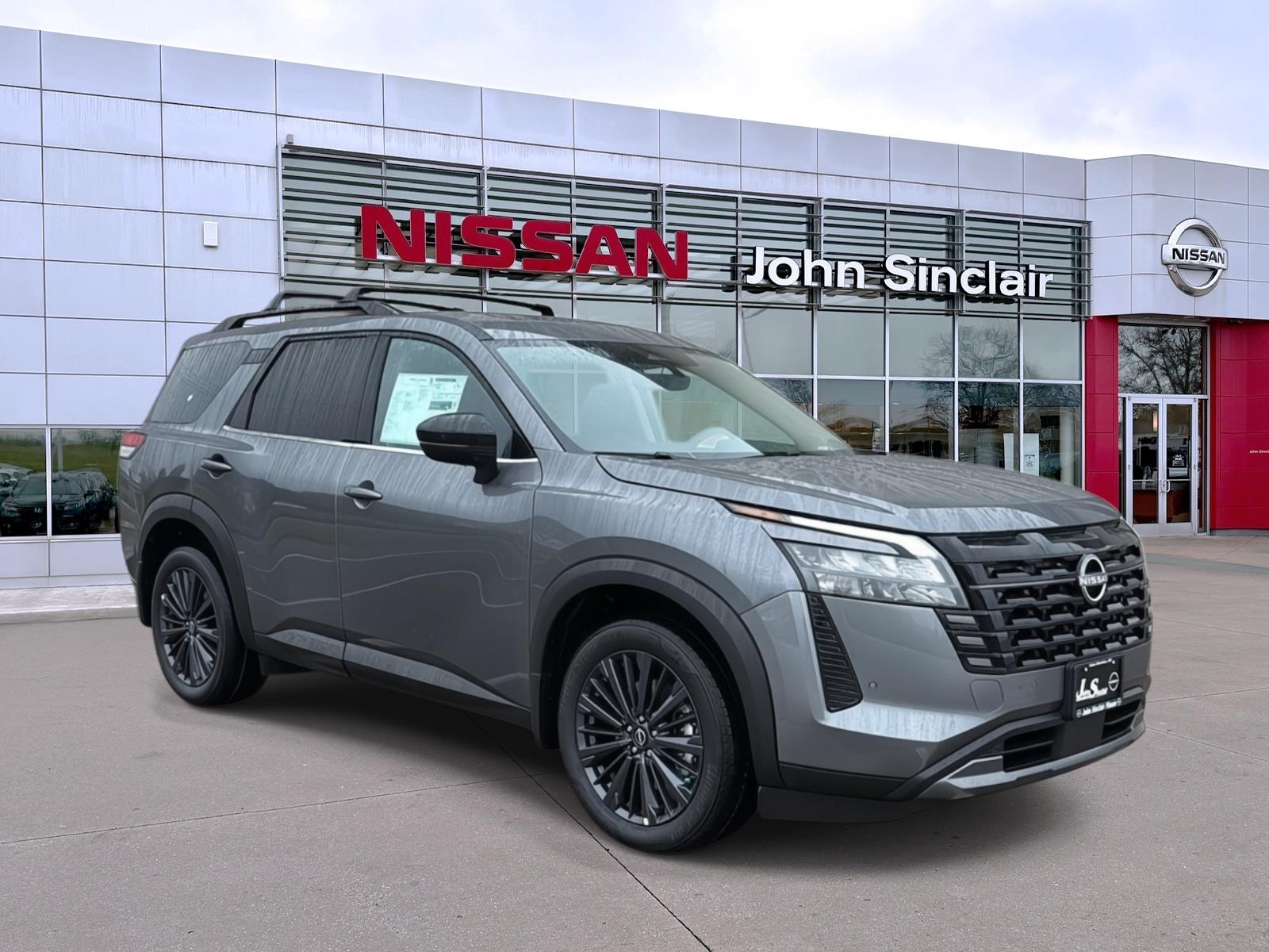 Gray (Gun Metallic) 2026 Nissan Pathfinder SL 4WD SUV / Crossover All-Wheel Drive Automatic