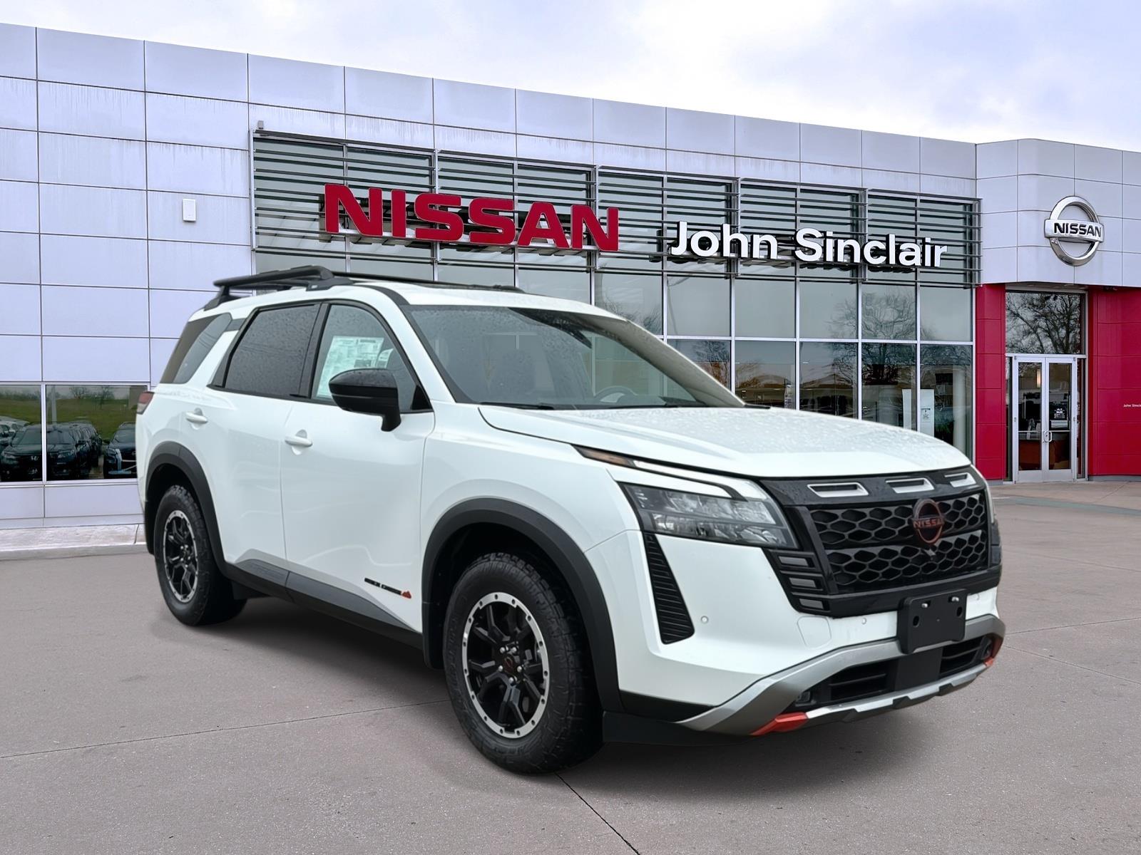 Everest White Pearl Tricoat 2026 Nissan Pathfinder Rock Creek 4WD SUV / Crossover All-Wheel Drive Automatic