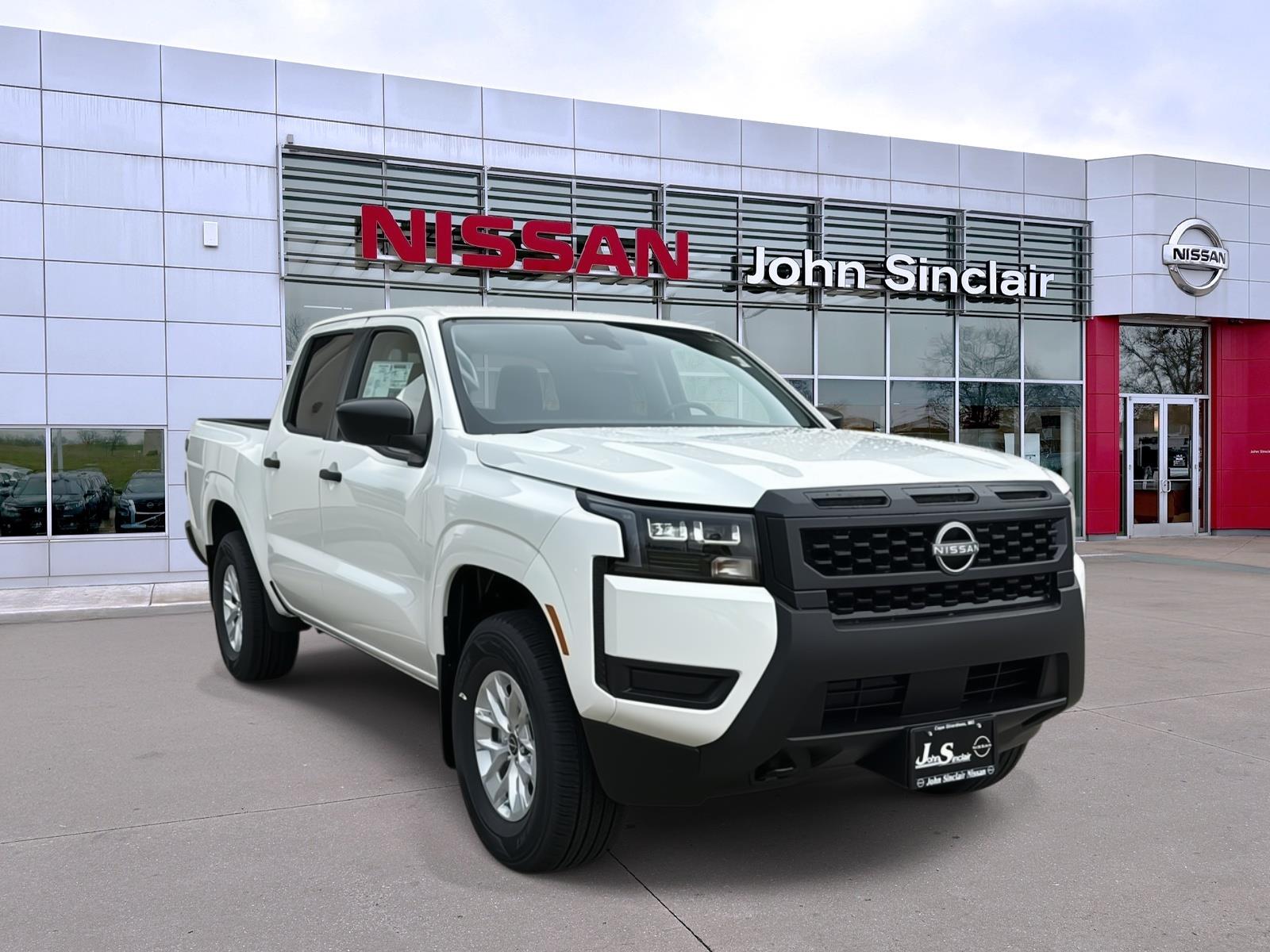 Glacier White 2026 Nissan Frontier Pickup Truck Four-Wheel Drive Automatic