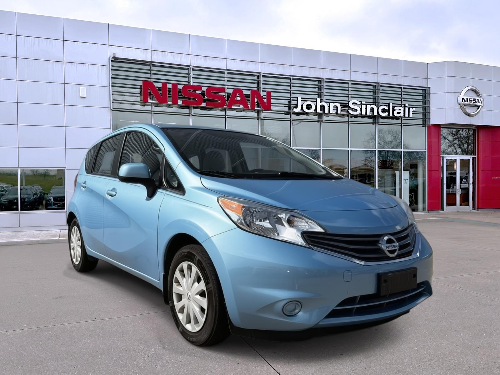 Morningsky Blue Metallic 2014 Nissan Versa Note Hatchback Front-Wheel Drive Continuously Variable Transmission