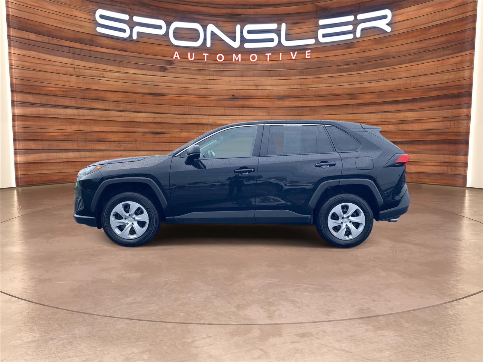 View vehicle photo 2