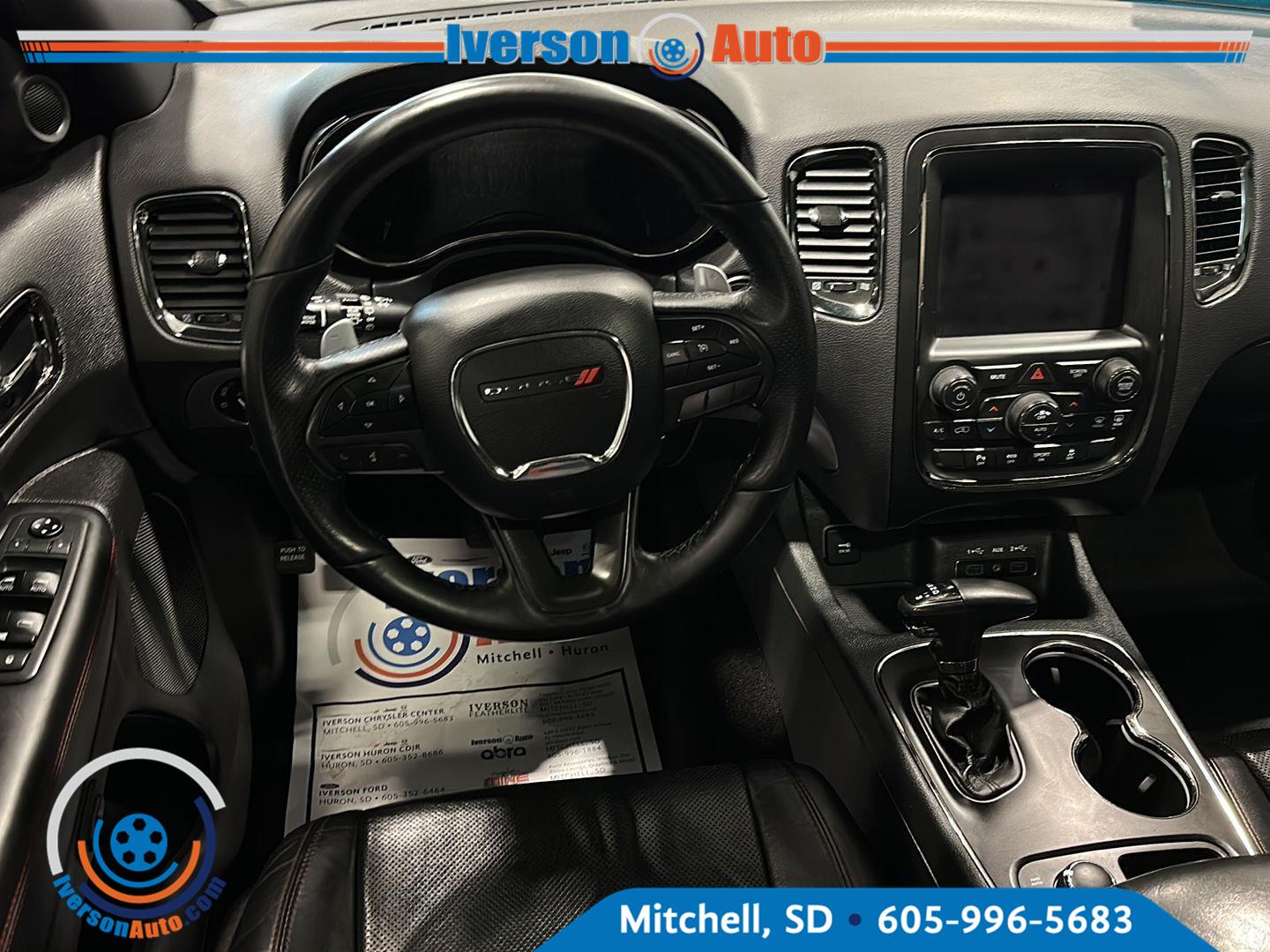 Used 2018 Ivory Tri-Coat Pearl Dodge R/T image 27