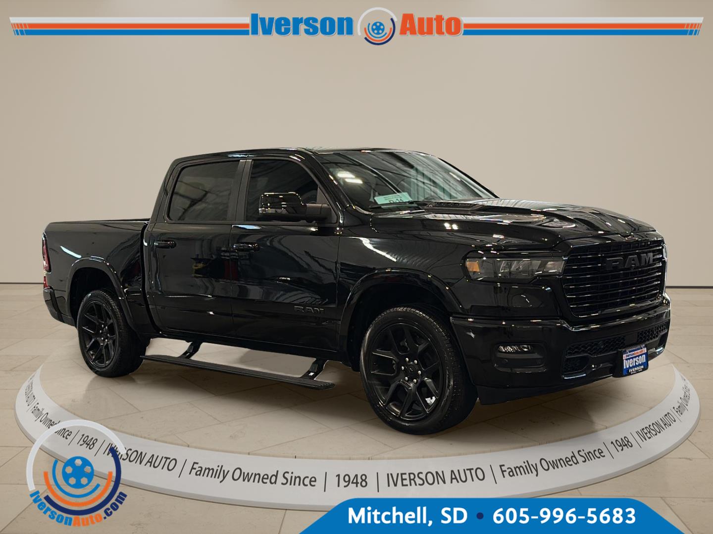 2025 RAM 1500 Laramie Crew Cab 4WD