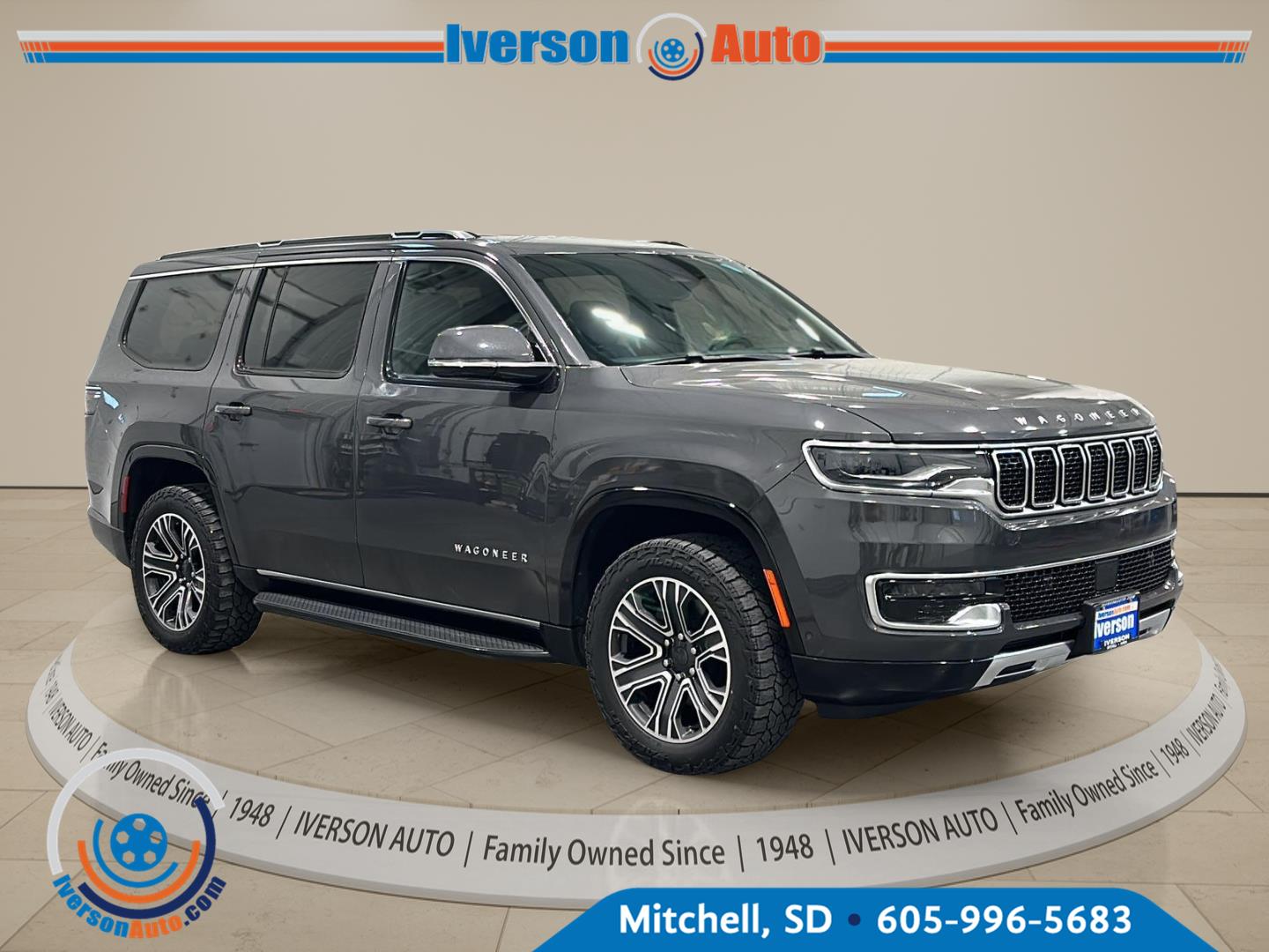  2022 Jeep Wagoneer Series III 4WD   