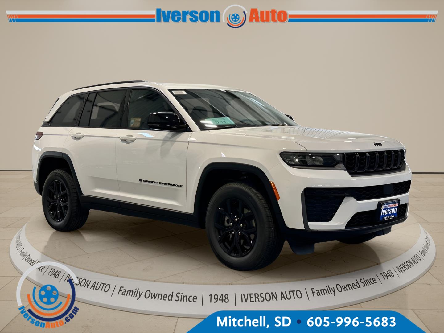 2026 Jeep Grand Cherokee Laredo Altitude
