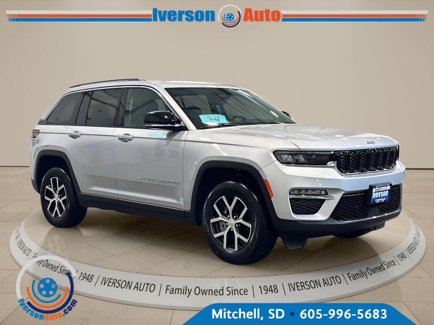 Silver Zynith 2024 Jeep Grand Cherokee SUV / Crossover Four-Wheel Drive 8-Speed Automatic