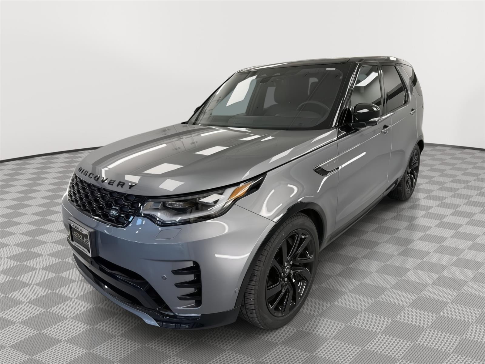 2025 Land Rover Discovery P360 Dynamic SE AWD