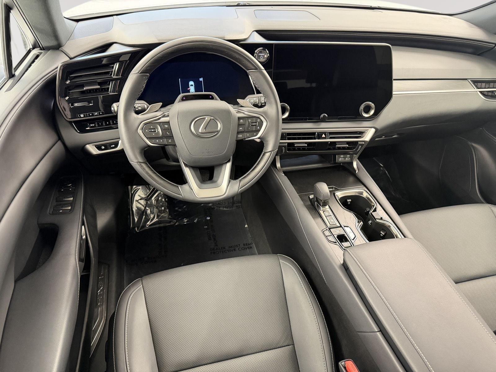View vehicle photo 5
