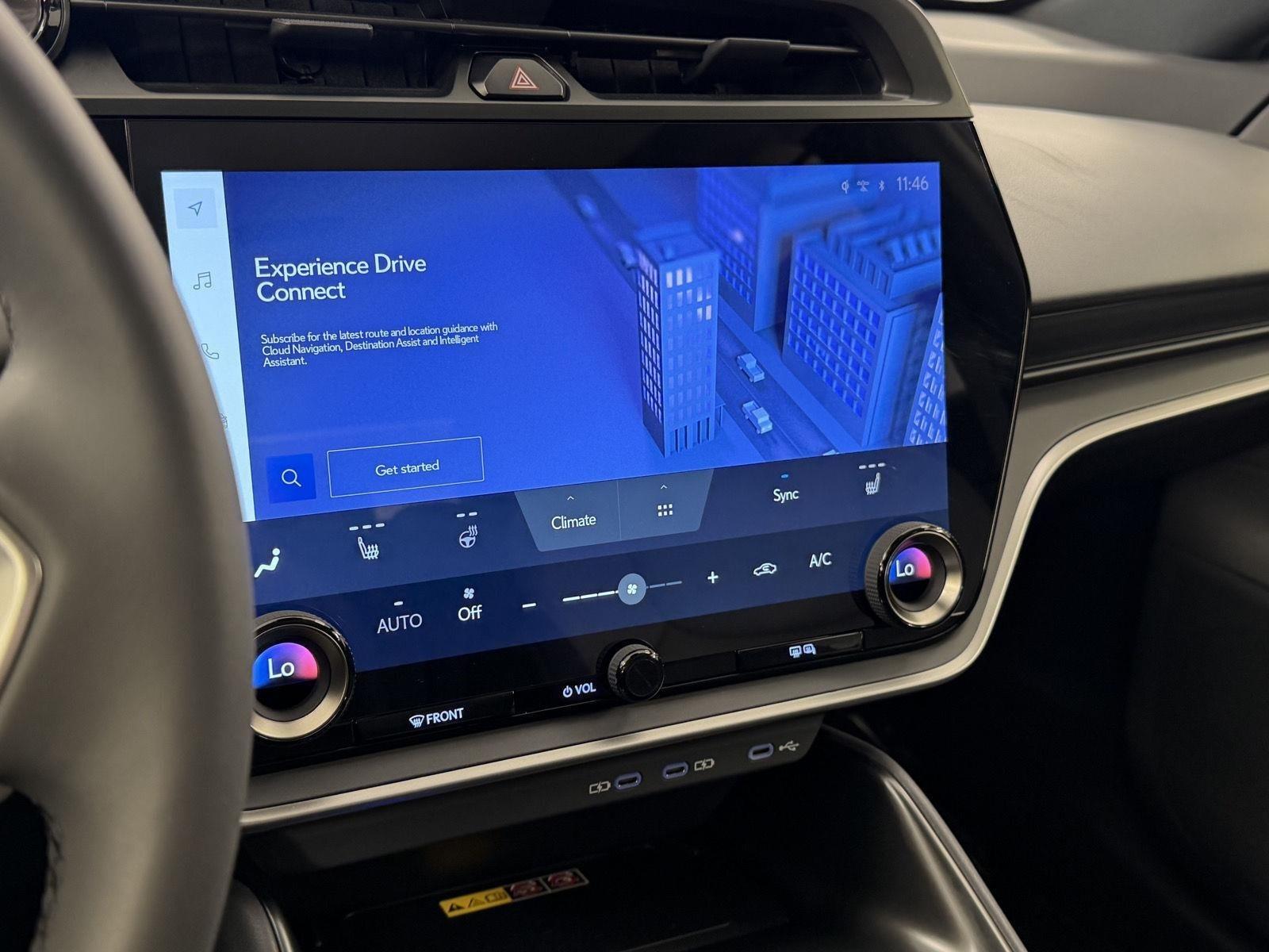 View vehicle photo 4