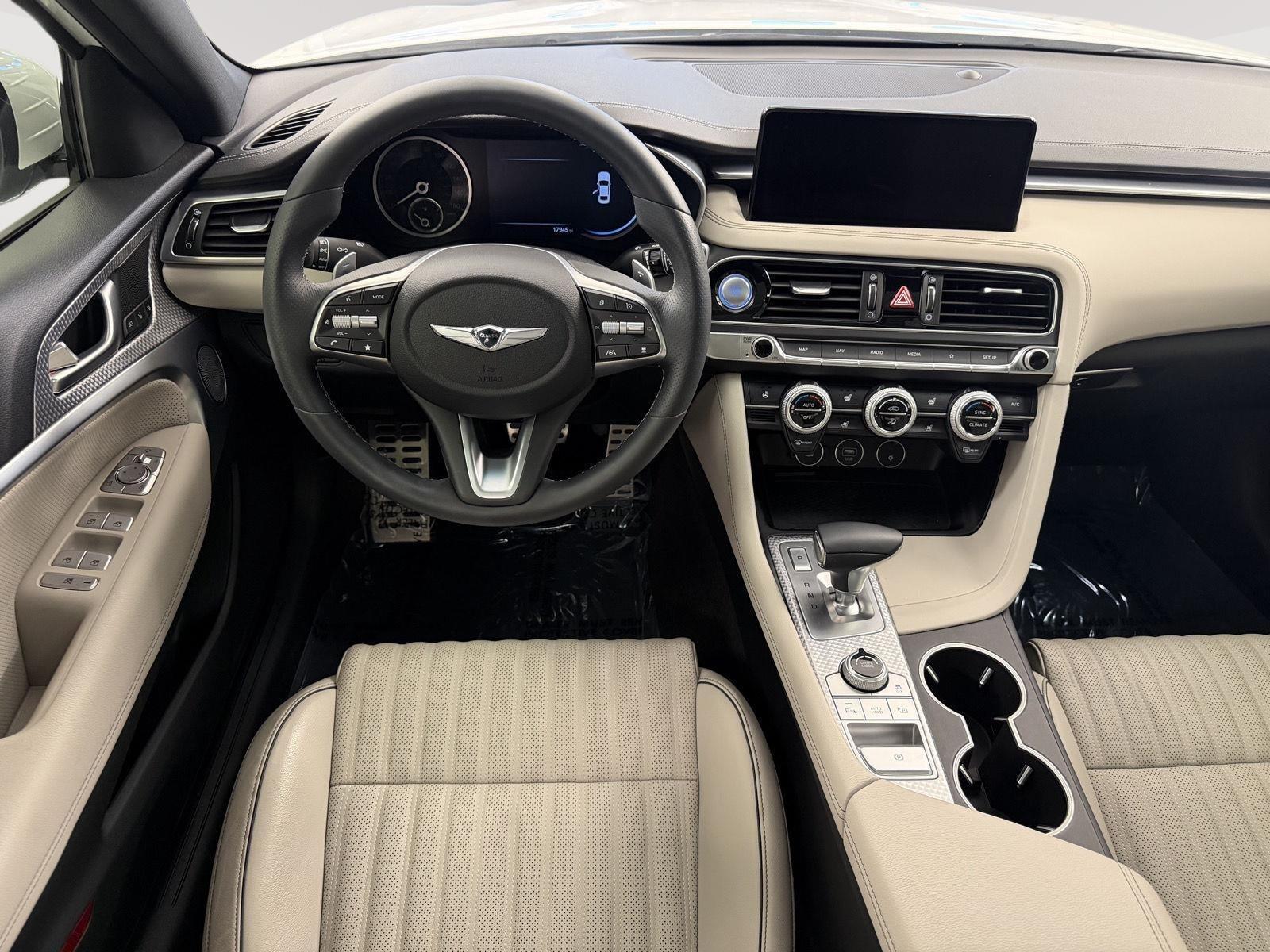 View vehicle photo 5