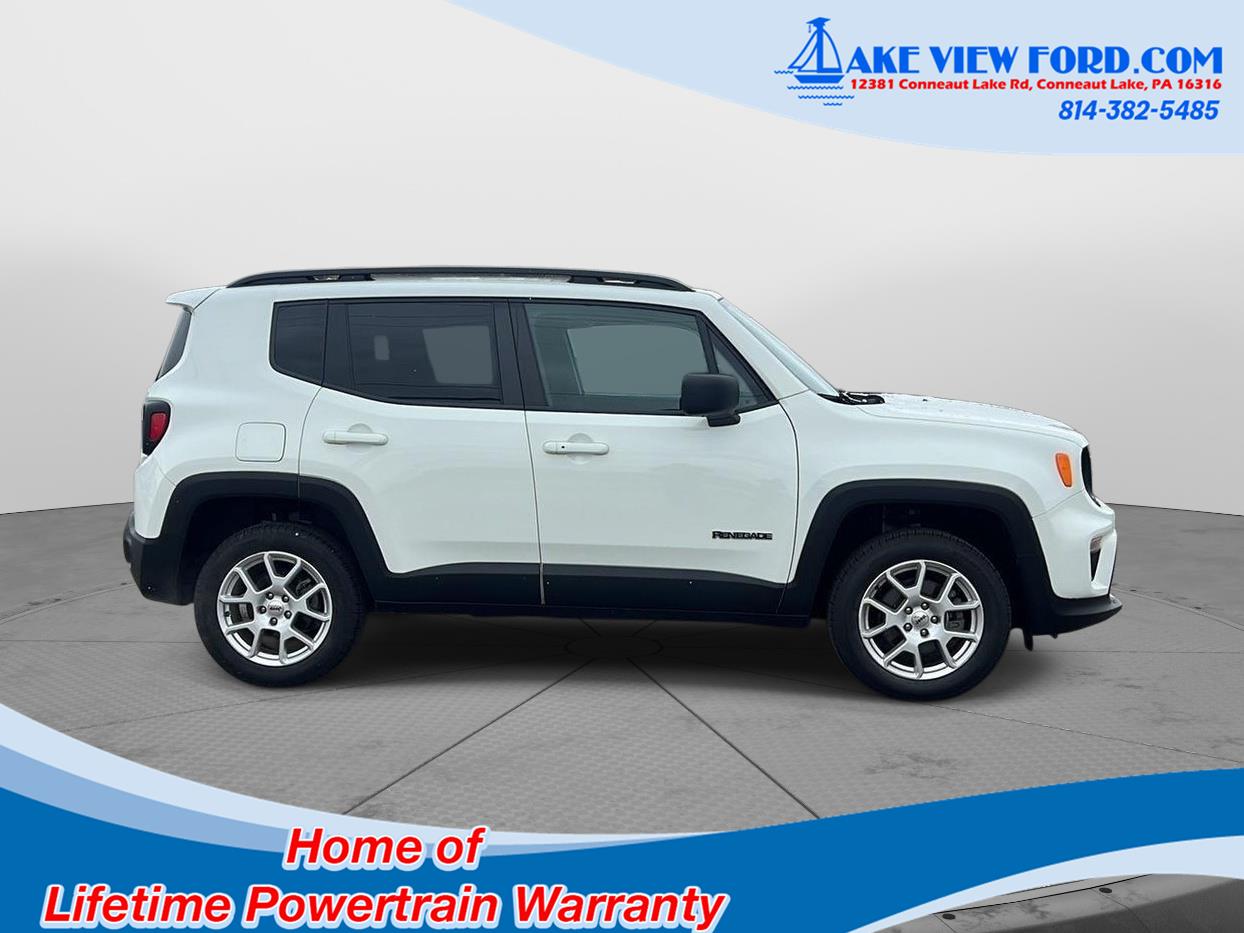 2022 Jeep Renegade Latitude - 1