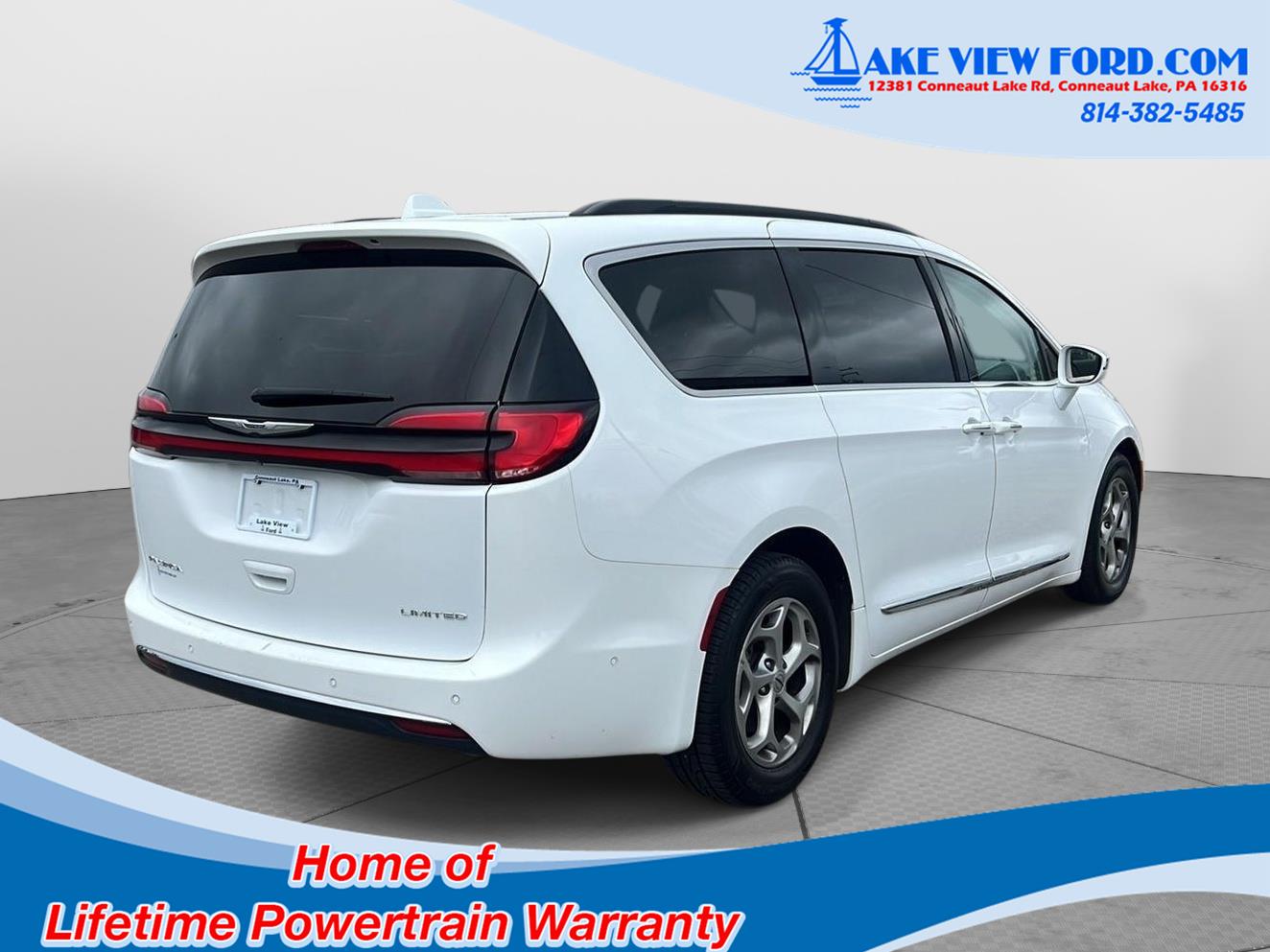 2022 Chrysler Pacifica Limited at McCandless Ford