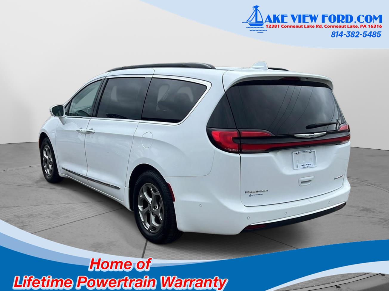 2022 Chrysler Pacifica Limited at McCandless Ford