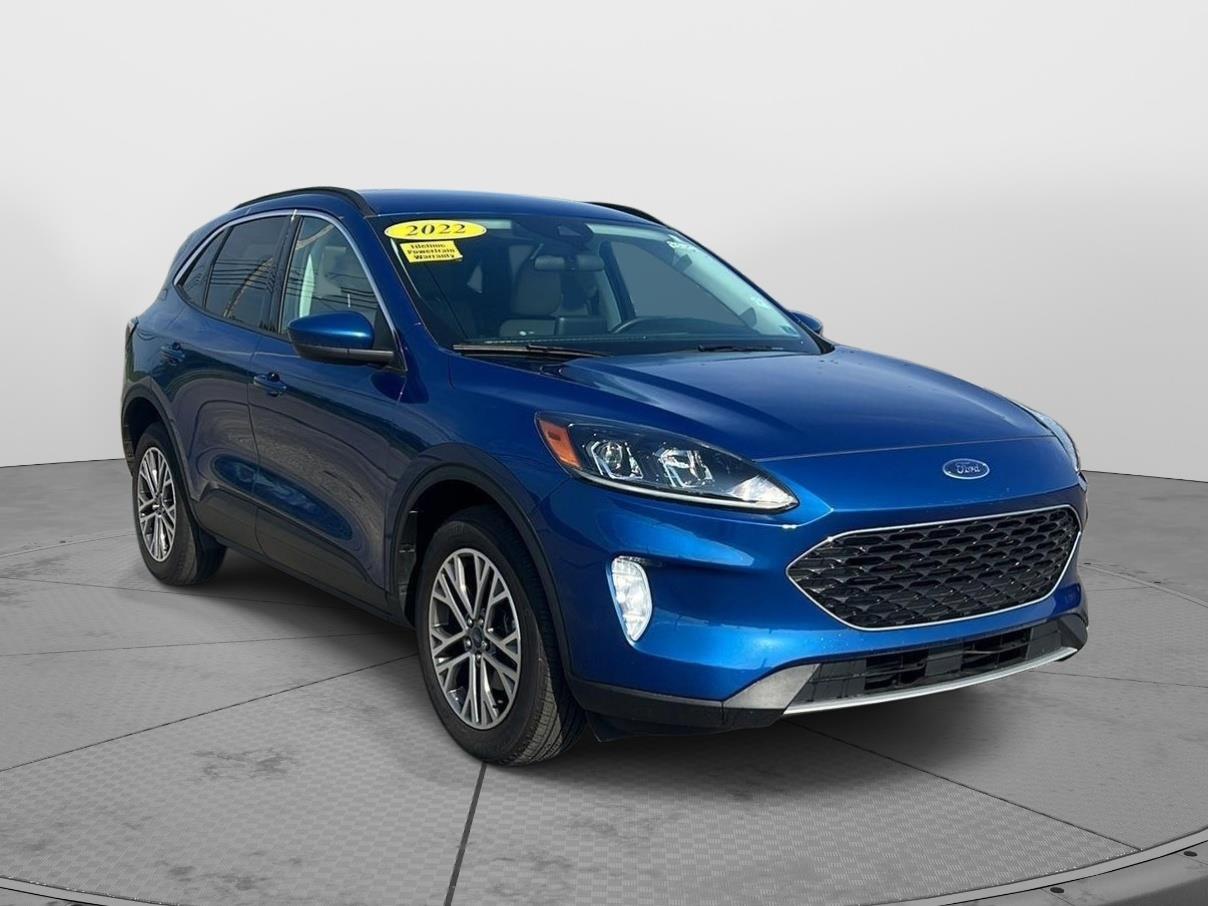 2022 Ford Escape photo 5 of 39