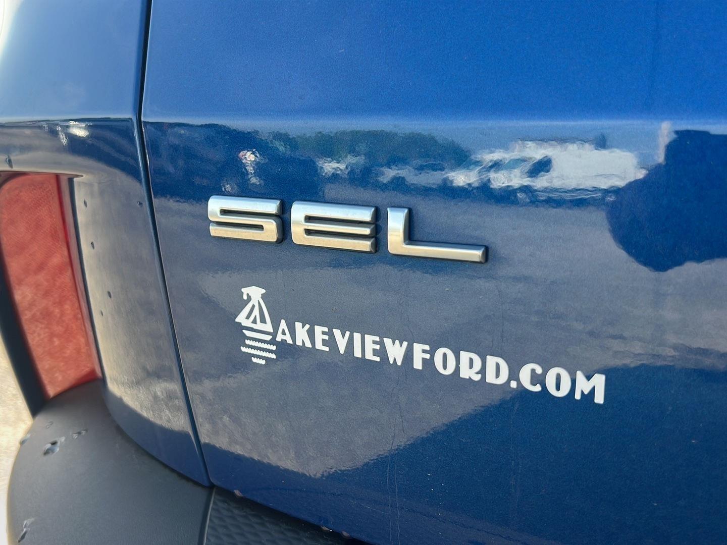 2022 Ford Escape photo 9 of 39