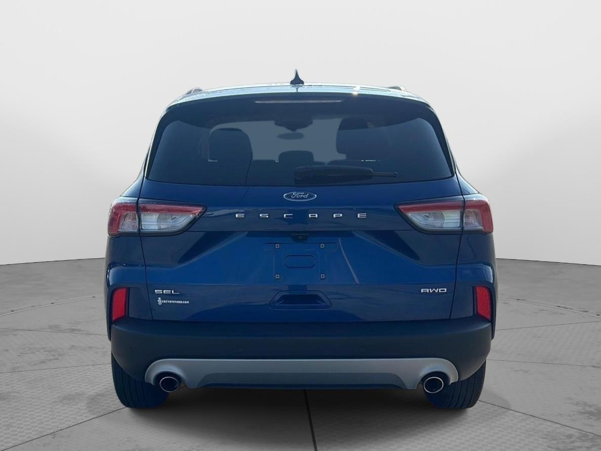 2022 Ford Escape photo 10 of 39