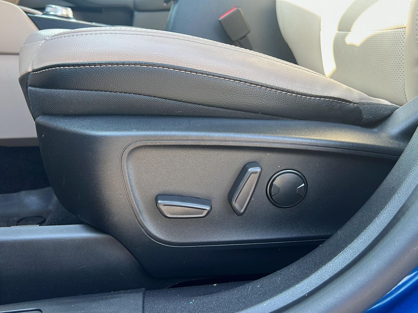 2022 Ford Escape photo 23 of 39