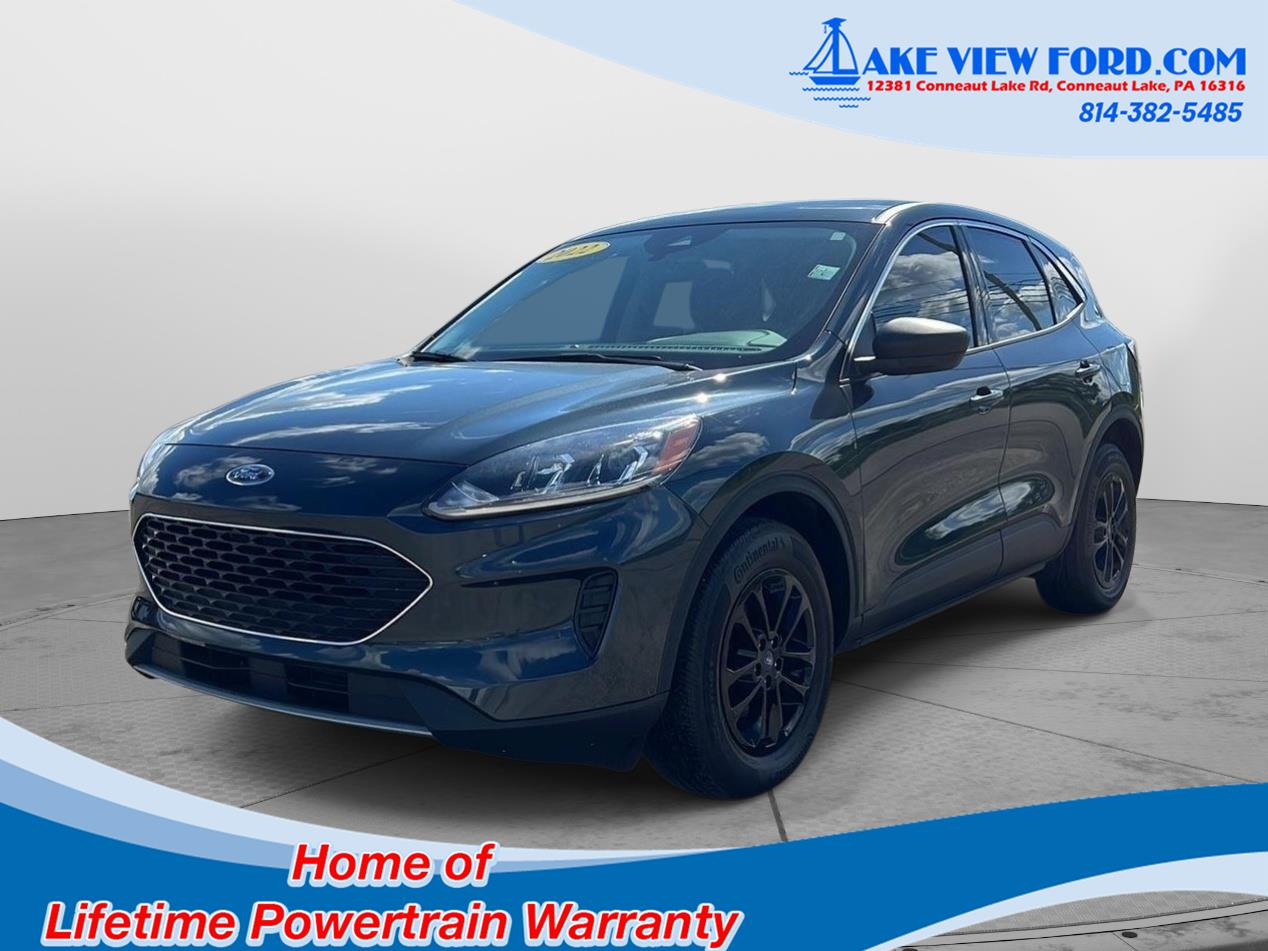 2022 Ford Escape SE - 0
