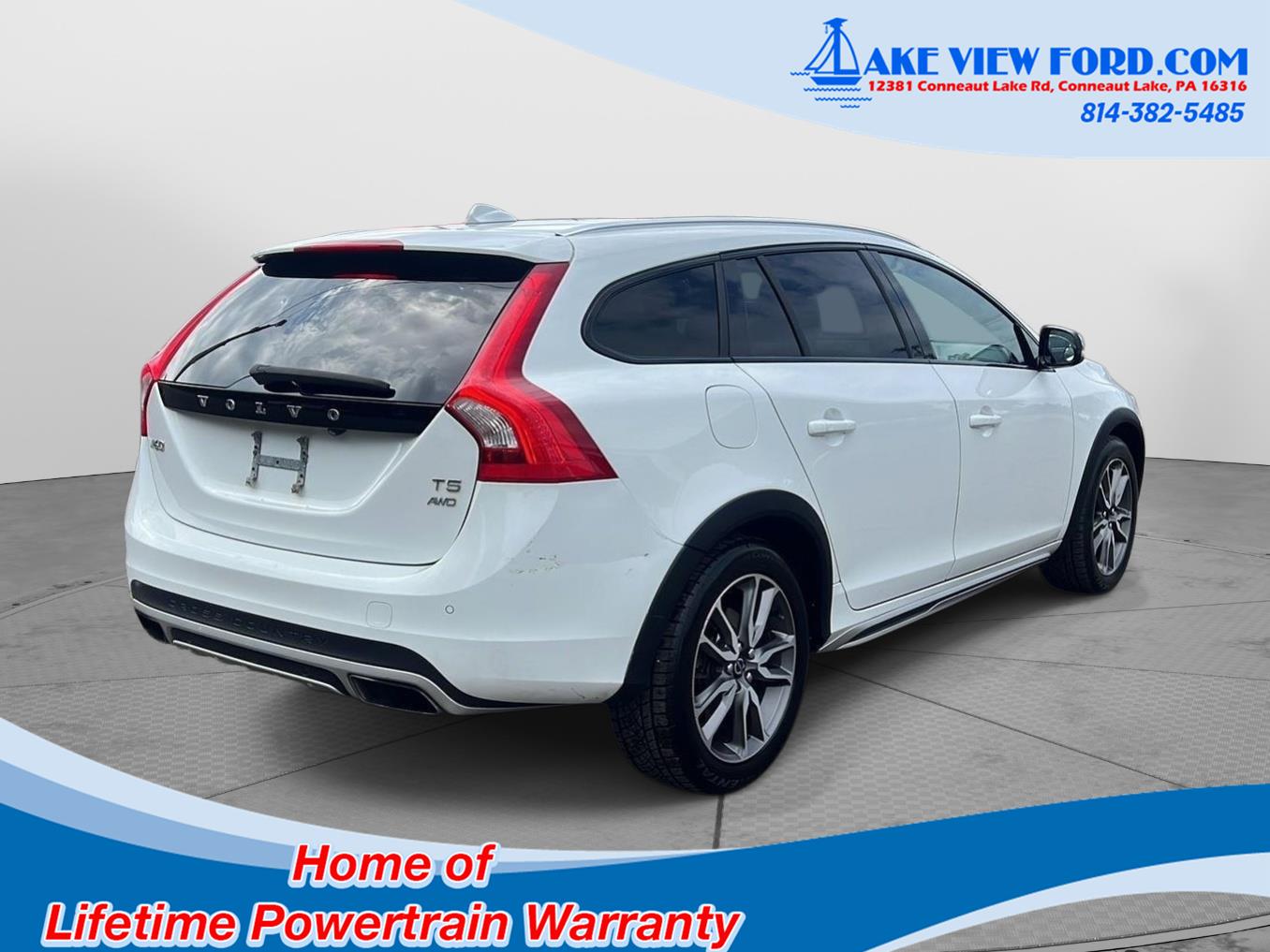 2016 Volvo V60 Cross Country T5 - 11