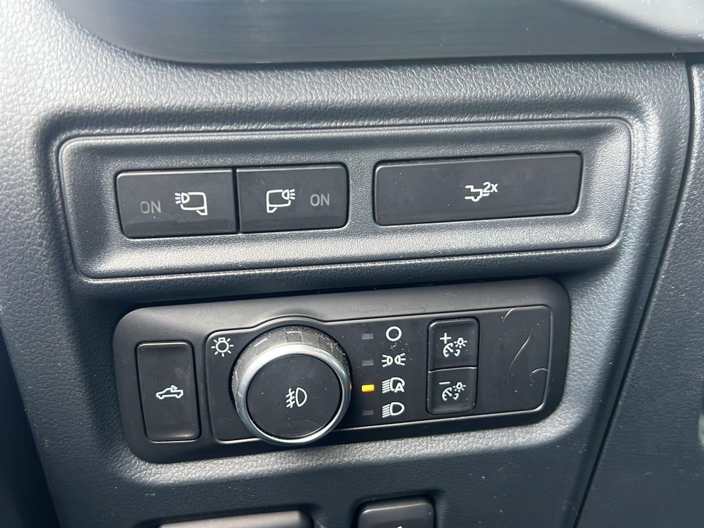 2022 Ford F-150 photo 25 of 51