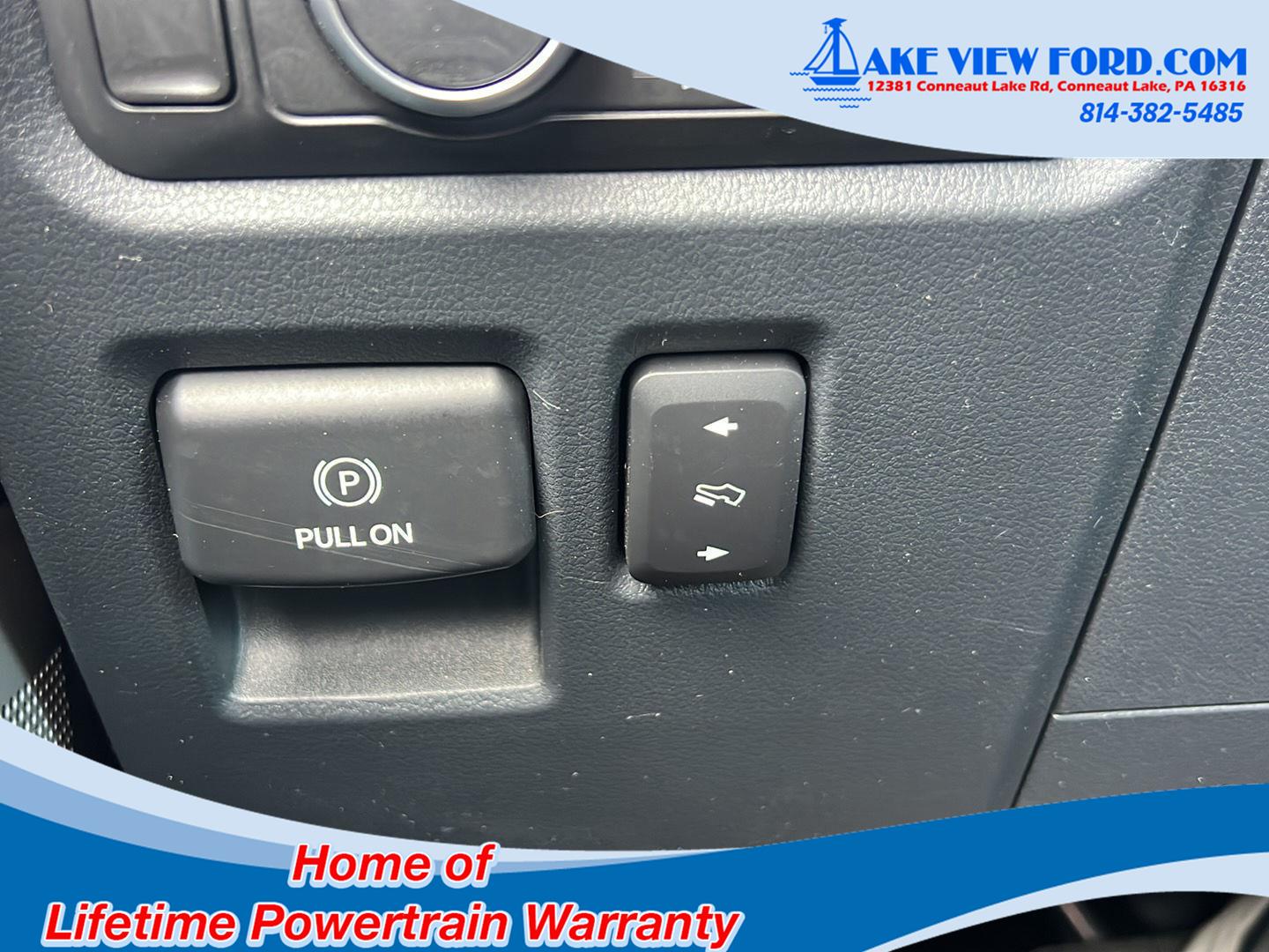 2022 Ford F-150 LARIAT at Lake View Ford