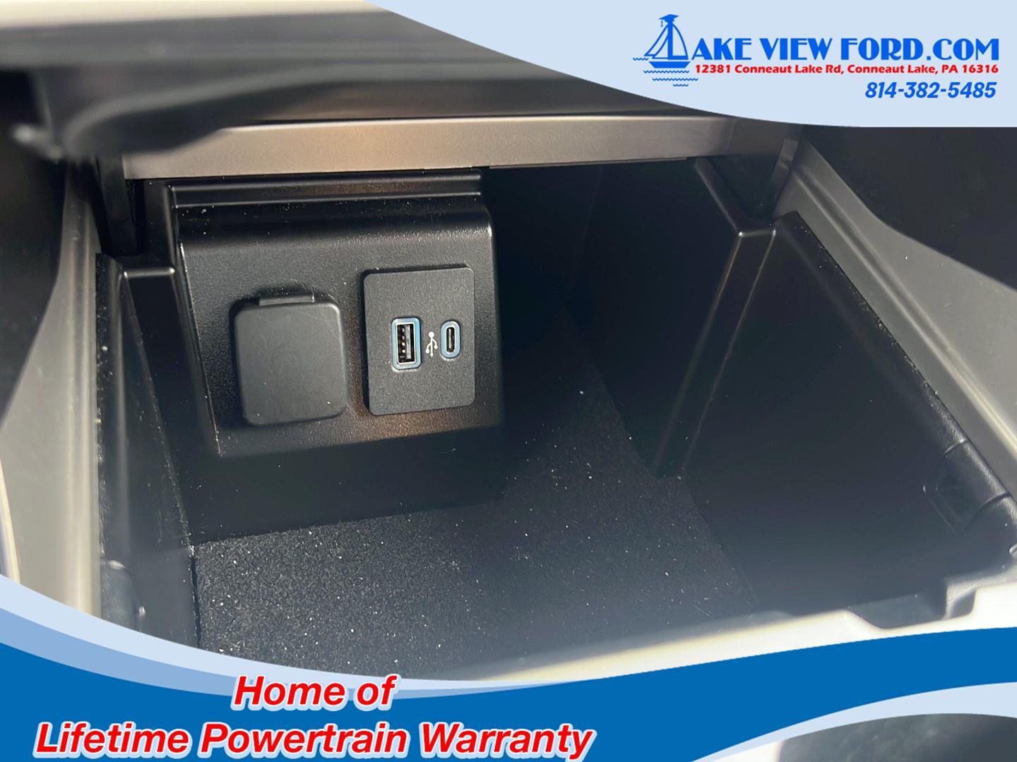 2023 Ford Explorer XLT at Washington Ford