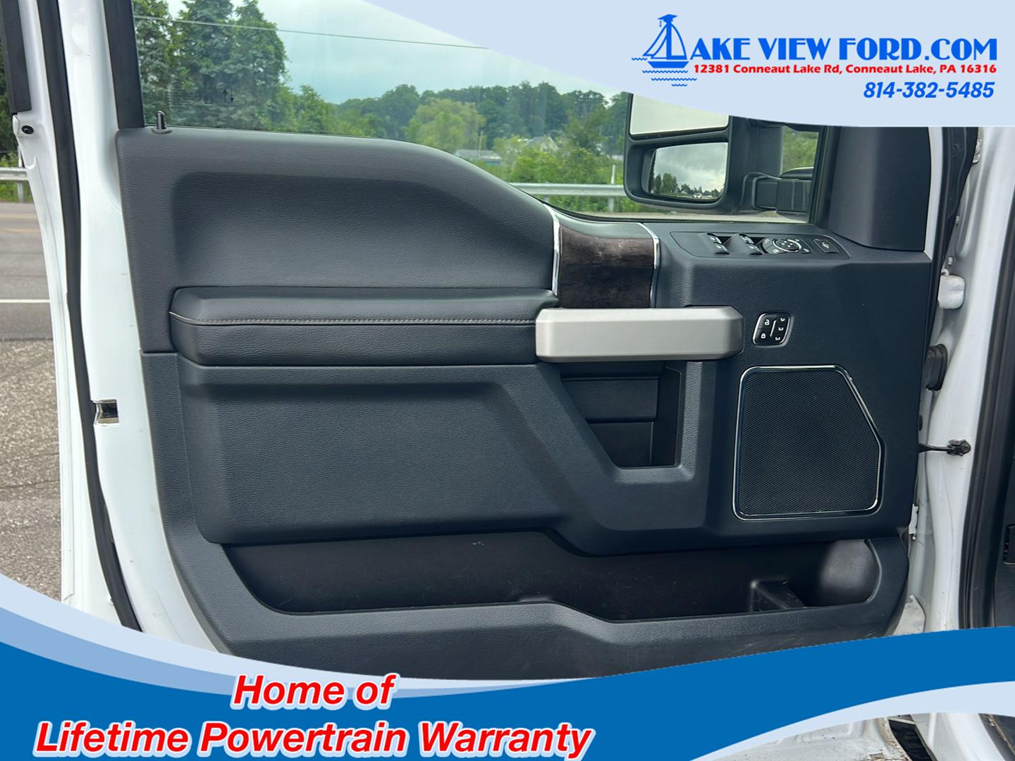 2022 Ford Super Duty F-350 SRW LARIAT at Lake View Ford