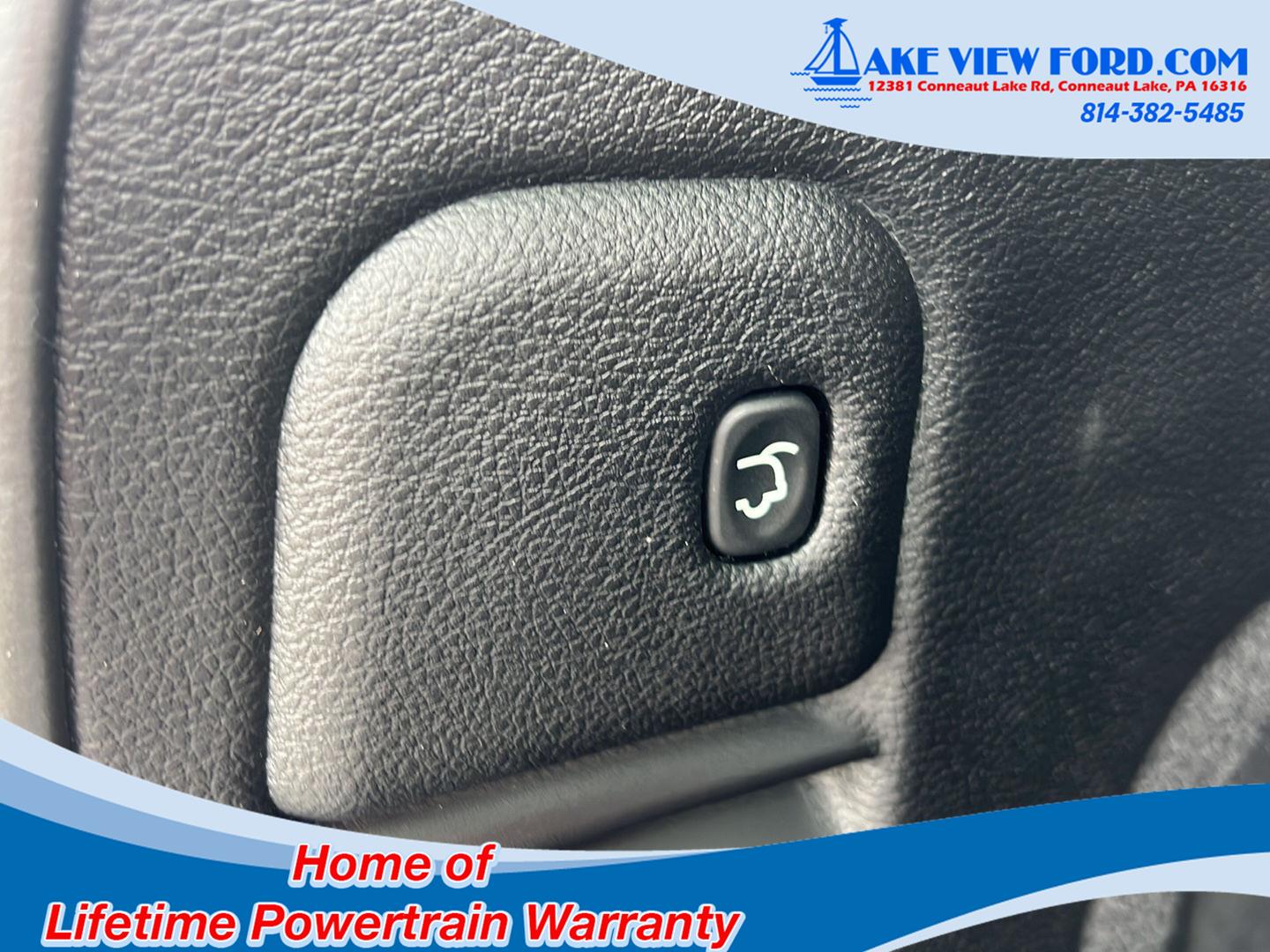 2015 Jeep Grand Cherokee Limited at Humes CDJR