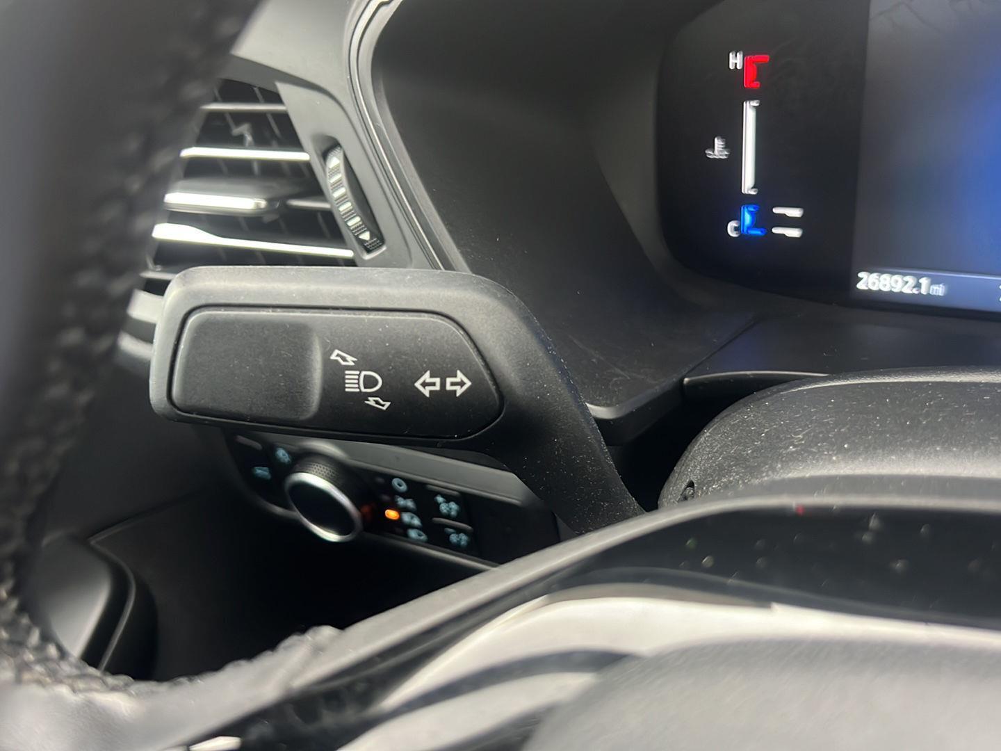2023 Ford Escape photo 25 of 39