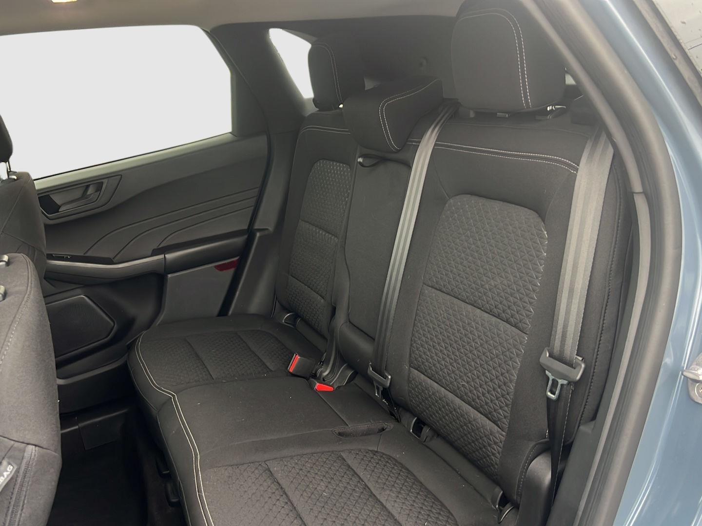 2023 Ford Escape photo 37 of 39