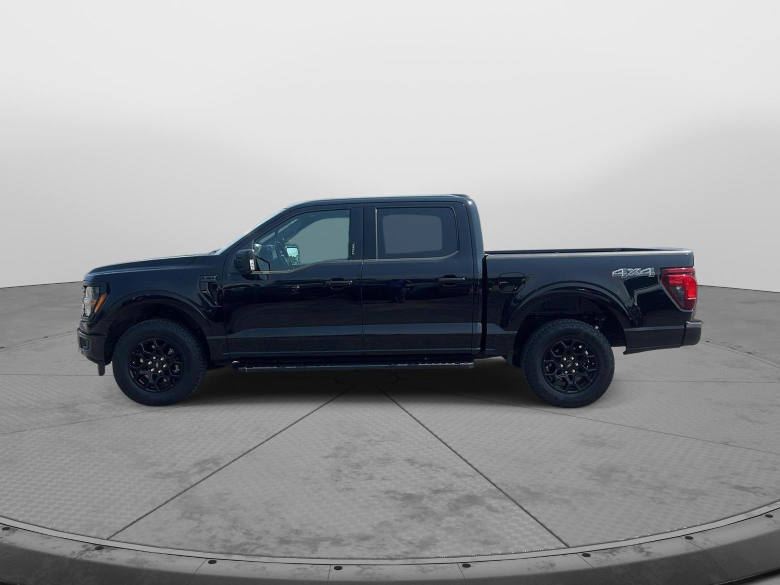 2024 Ford F-150 photo 4 of 45
