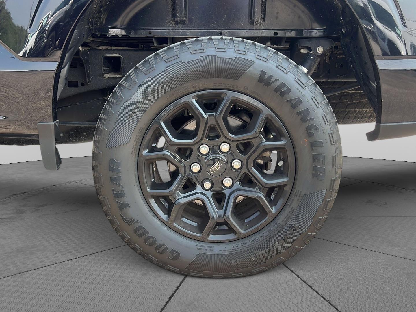 2024 Ford F-150 photo 5 of 45