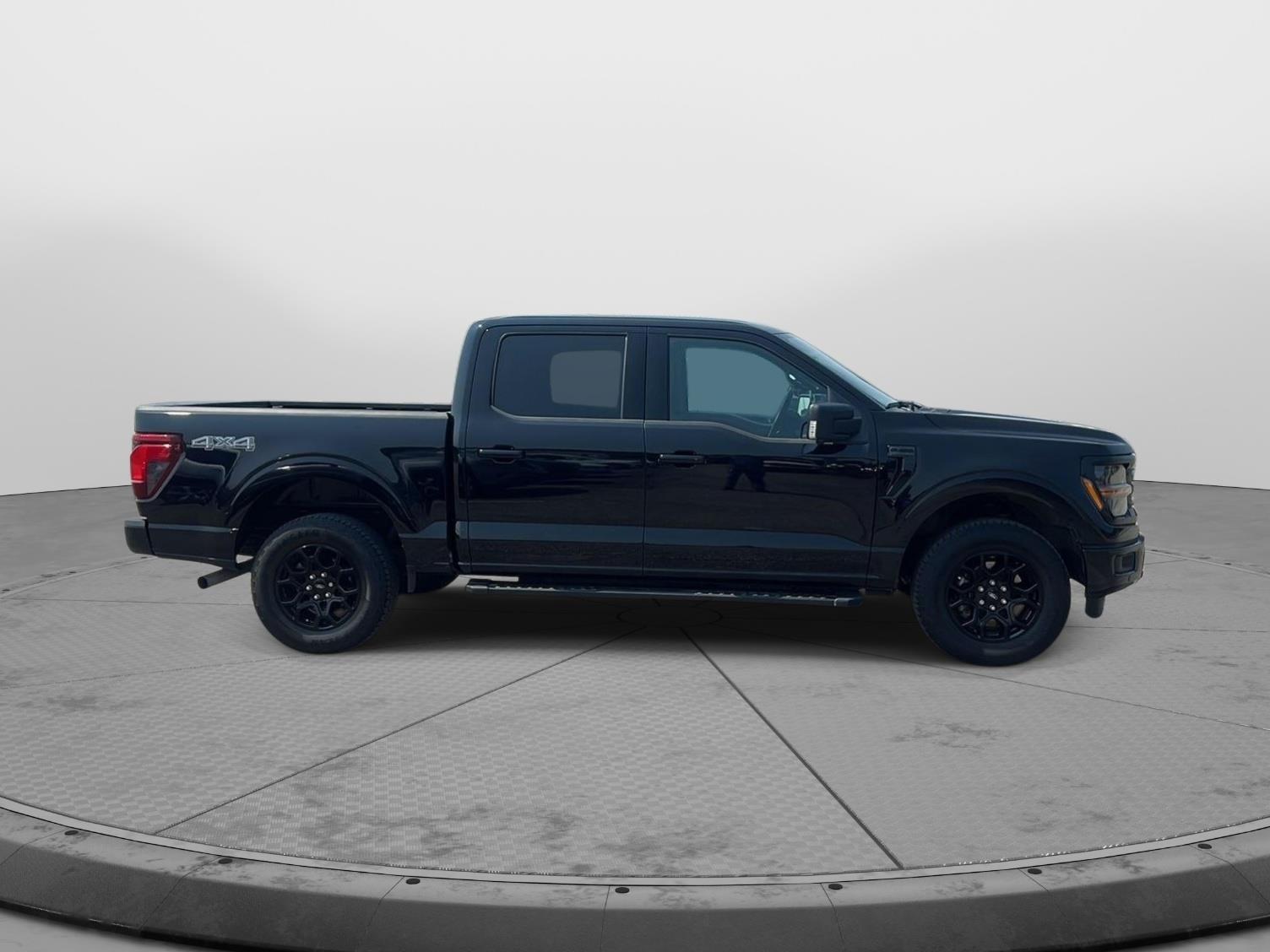 2024 Ford F-150 photo 11 of 45