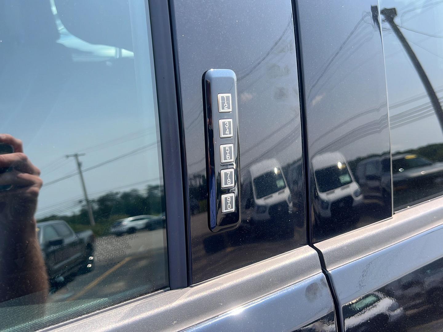 2024 Ford F-150 photo 15 of 45