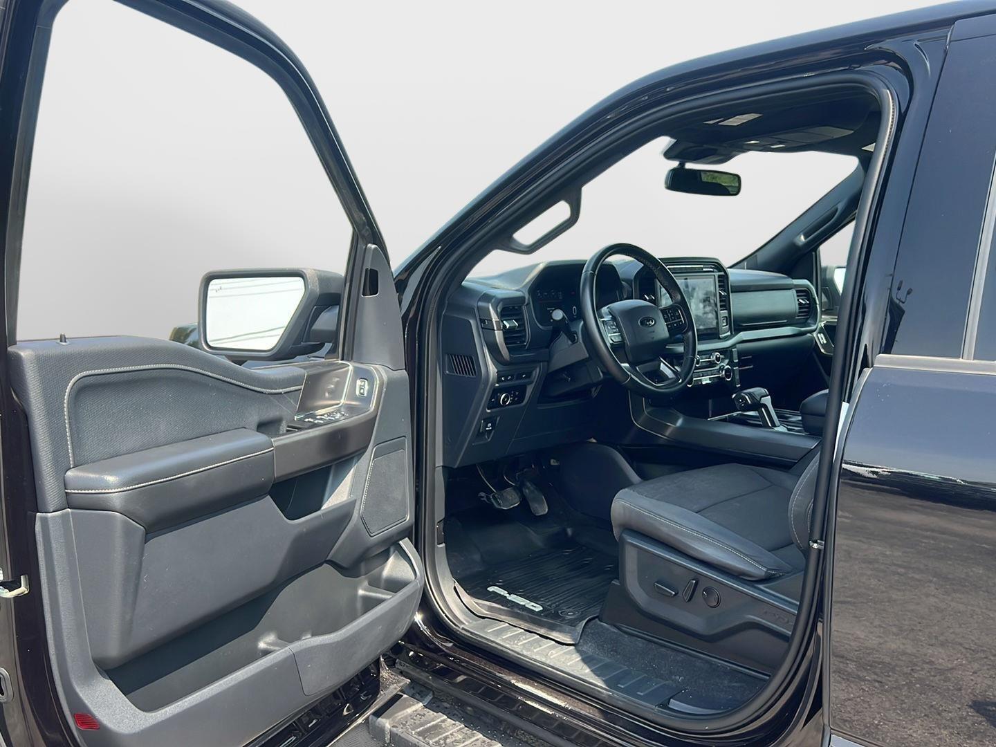 2024 Ford F-150 photo 16 of 45