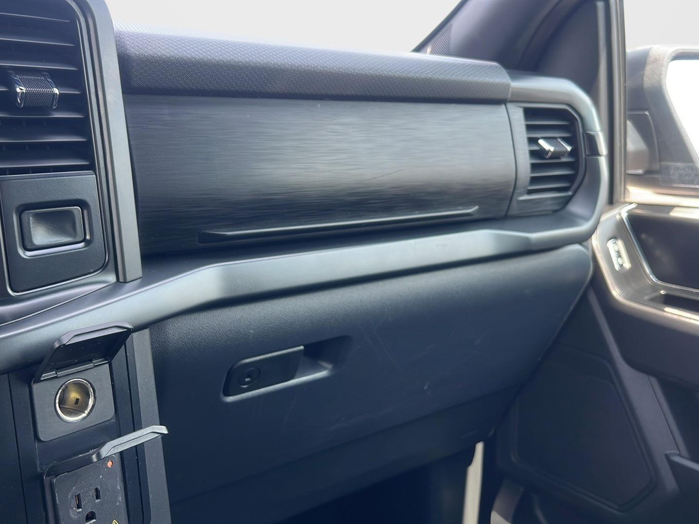 2024 Ford F-150 photo 35 of 45