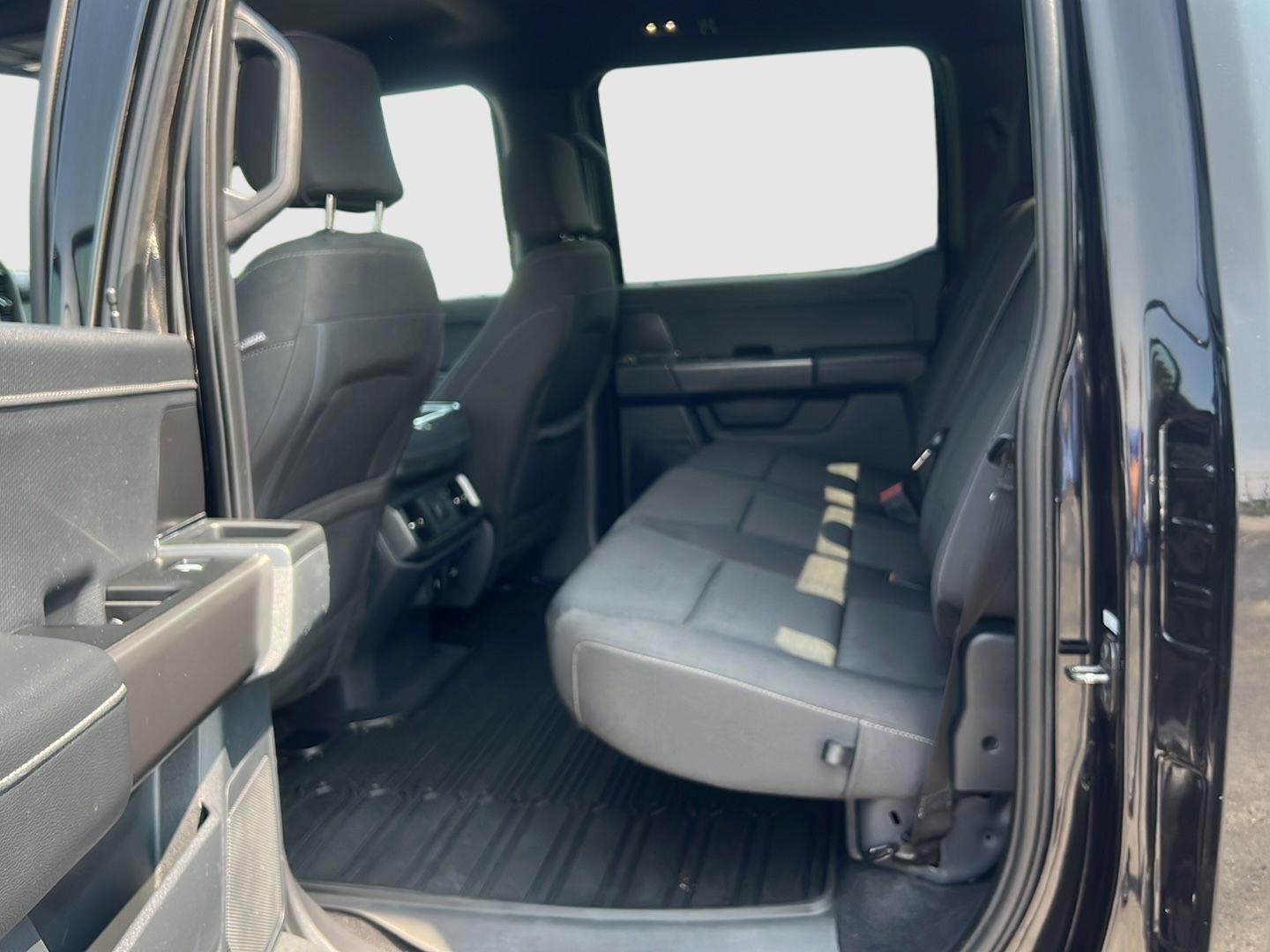2024 Ford F-150 photo 43 of 45