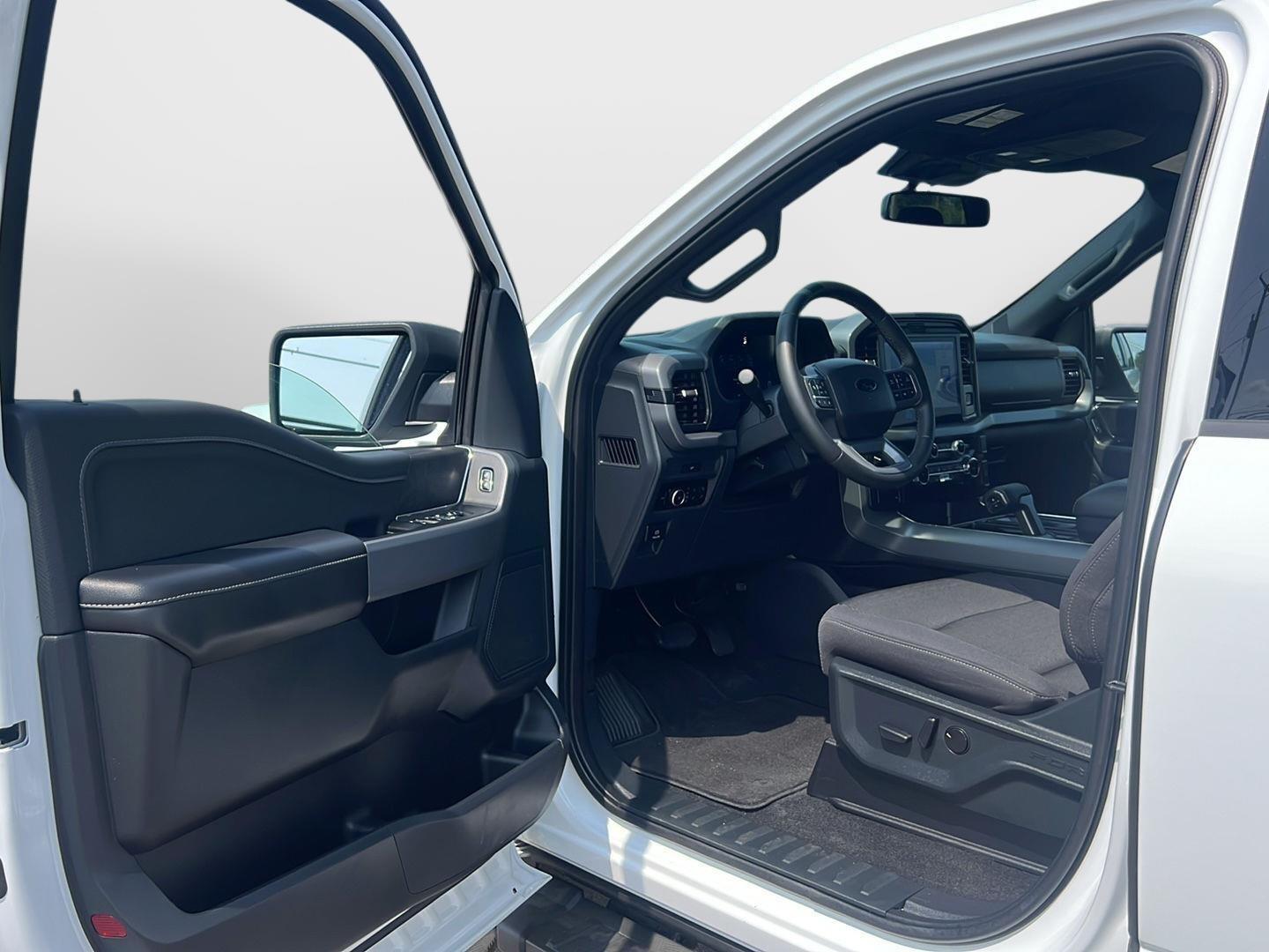2026 Ford F-150 photo 27 of 46