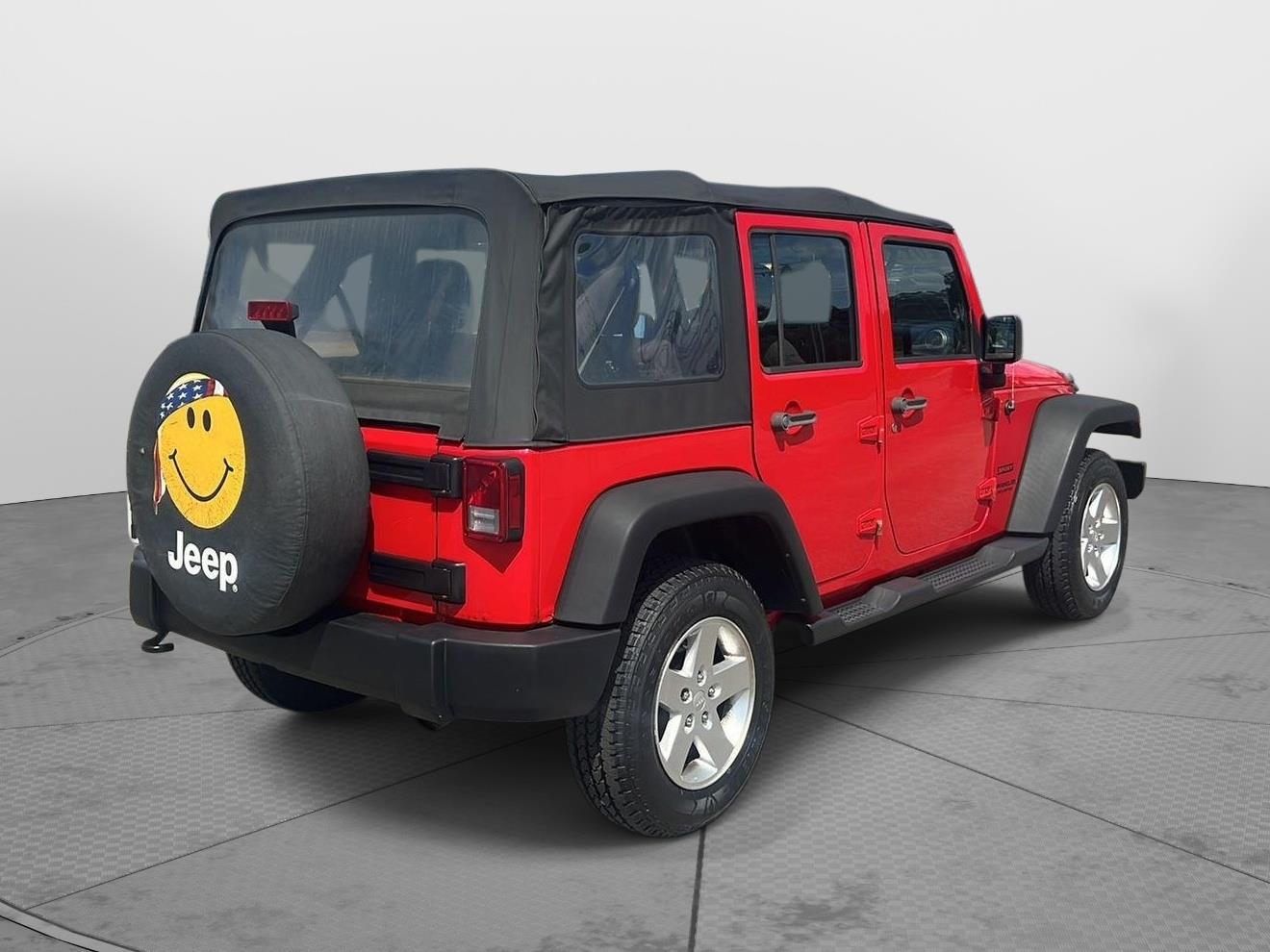 2015 Jeep Wrangler Unlimited photo 11 of 28