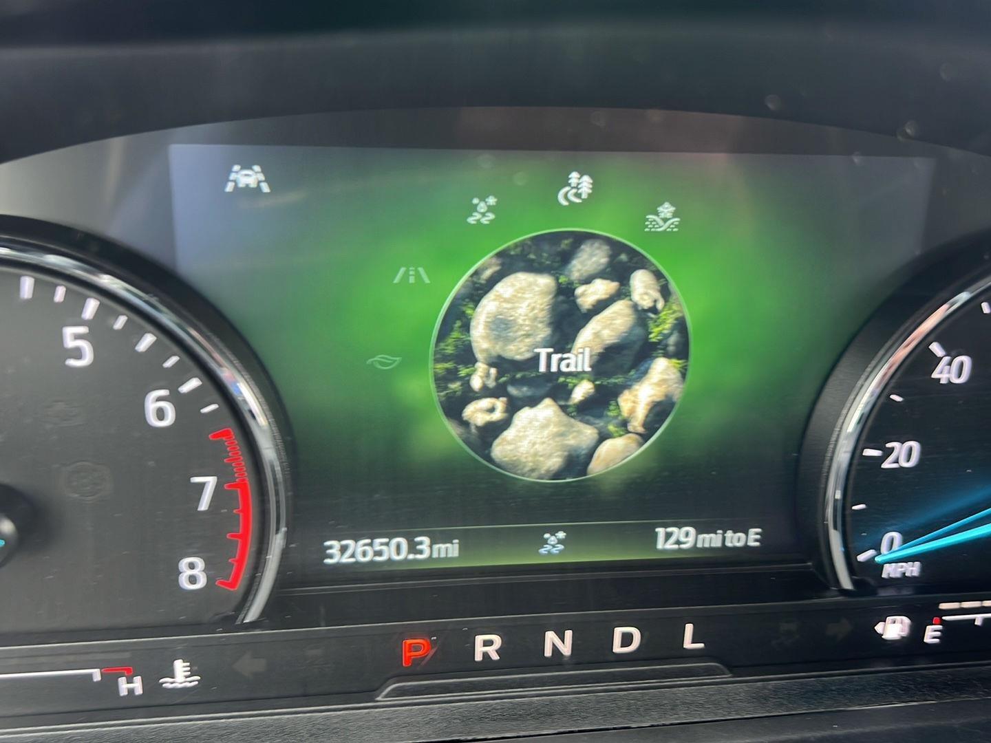 2023 Ford Explorer photo 37 of 51