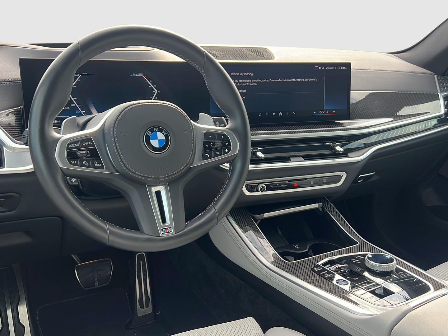 2025 BMW X5 photo 2 of 52