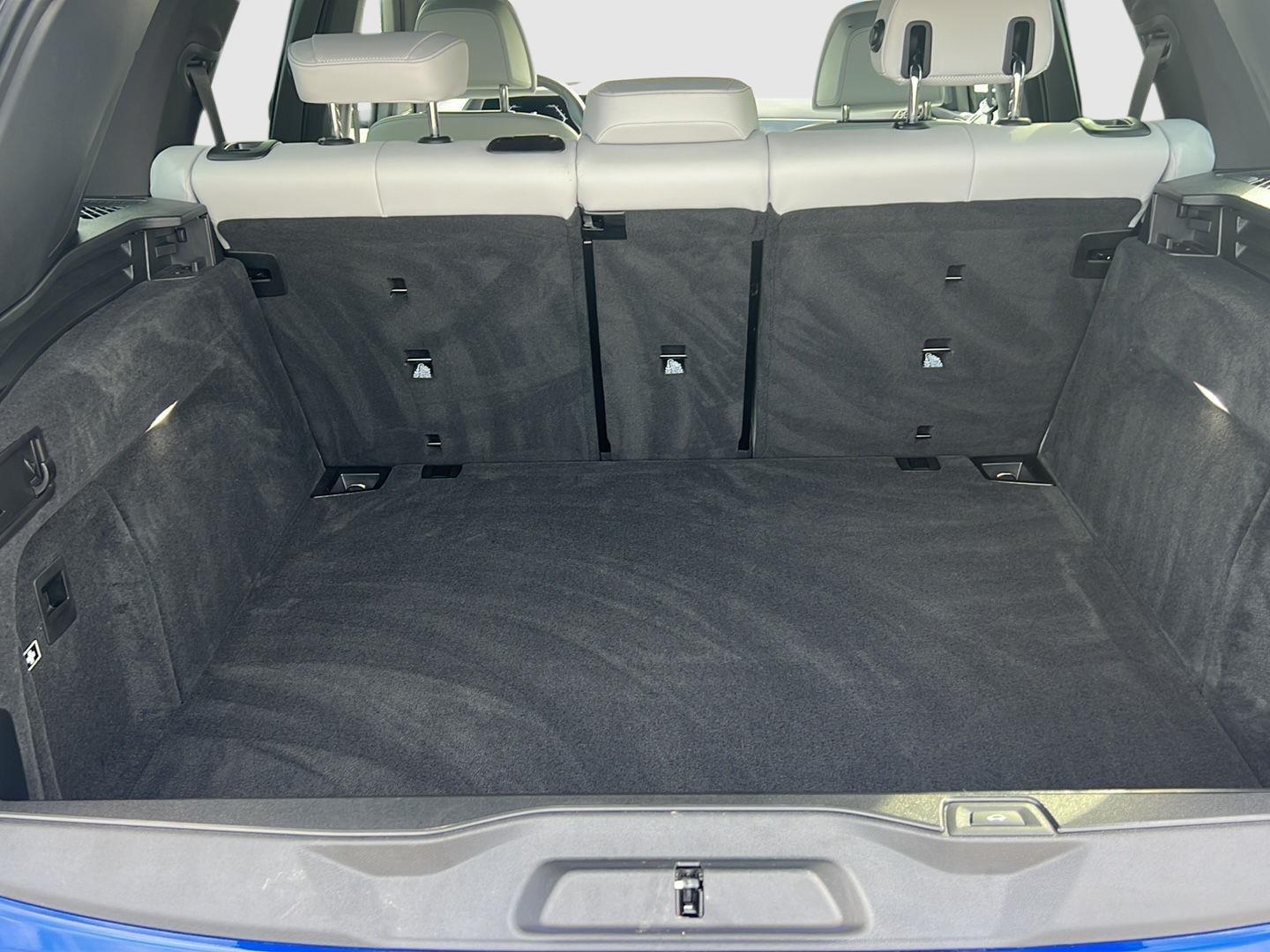2025 BMW X5 photo 15 of 52