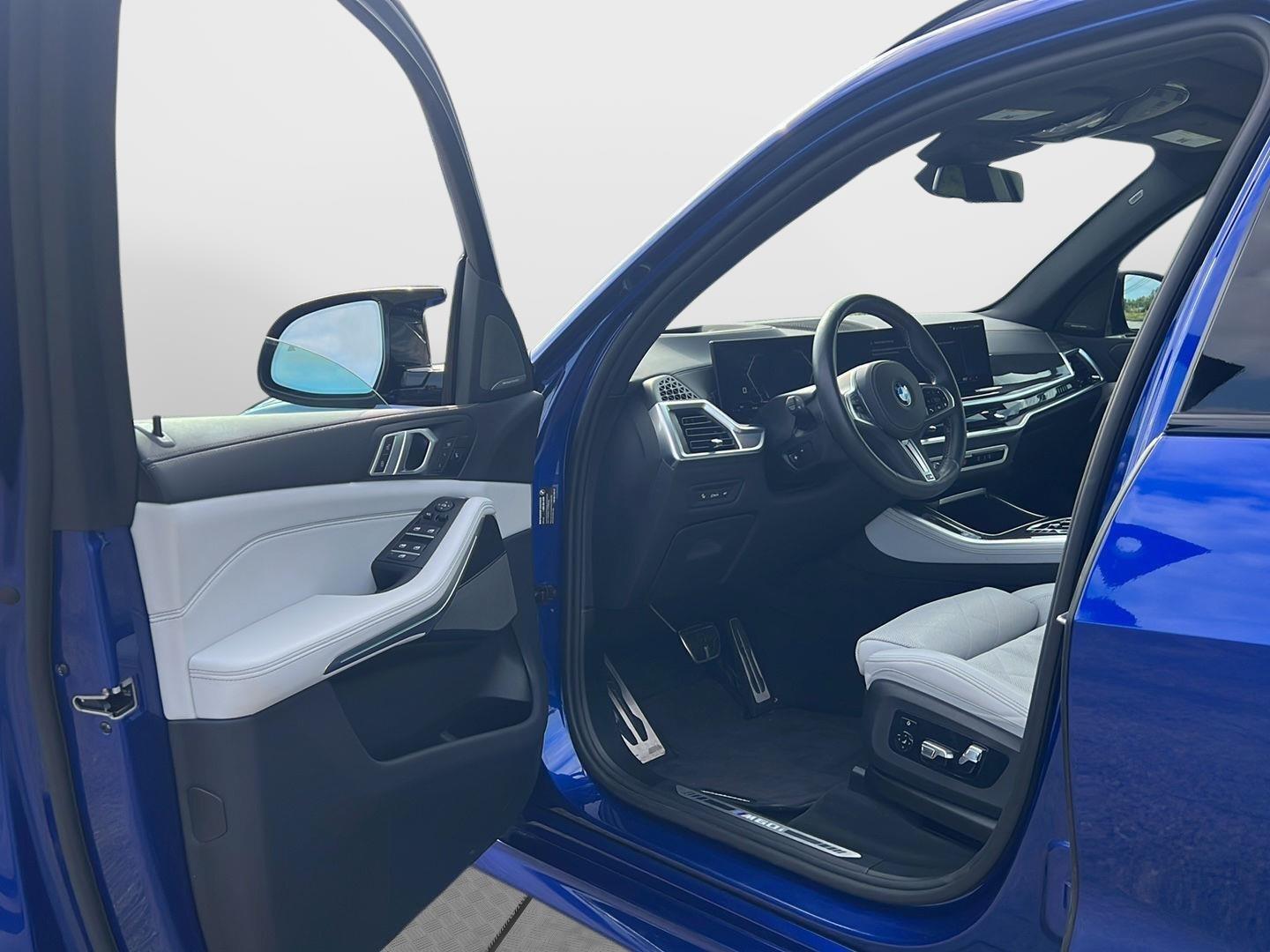 2025 BMW X5 photo 18 of 52